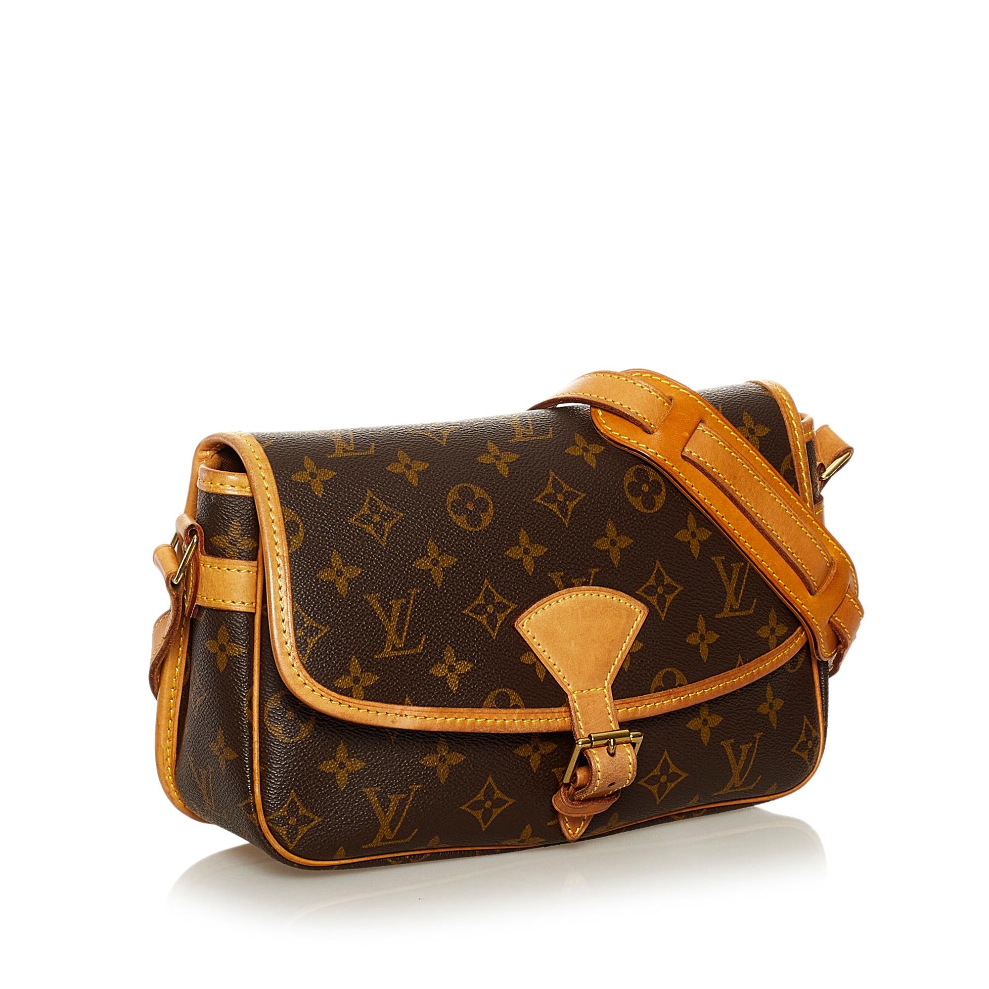 Louis Vuitton Monogram Sologne (SHG-36740)
