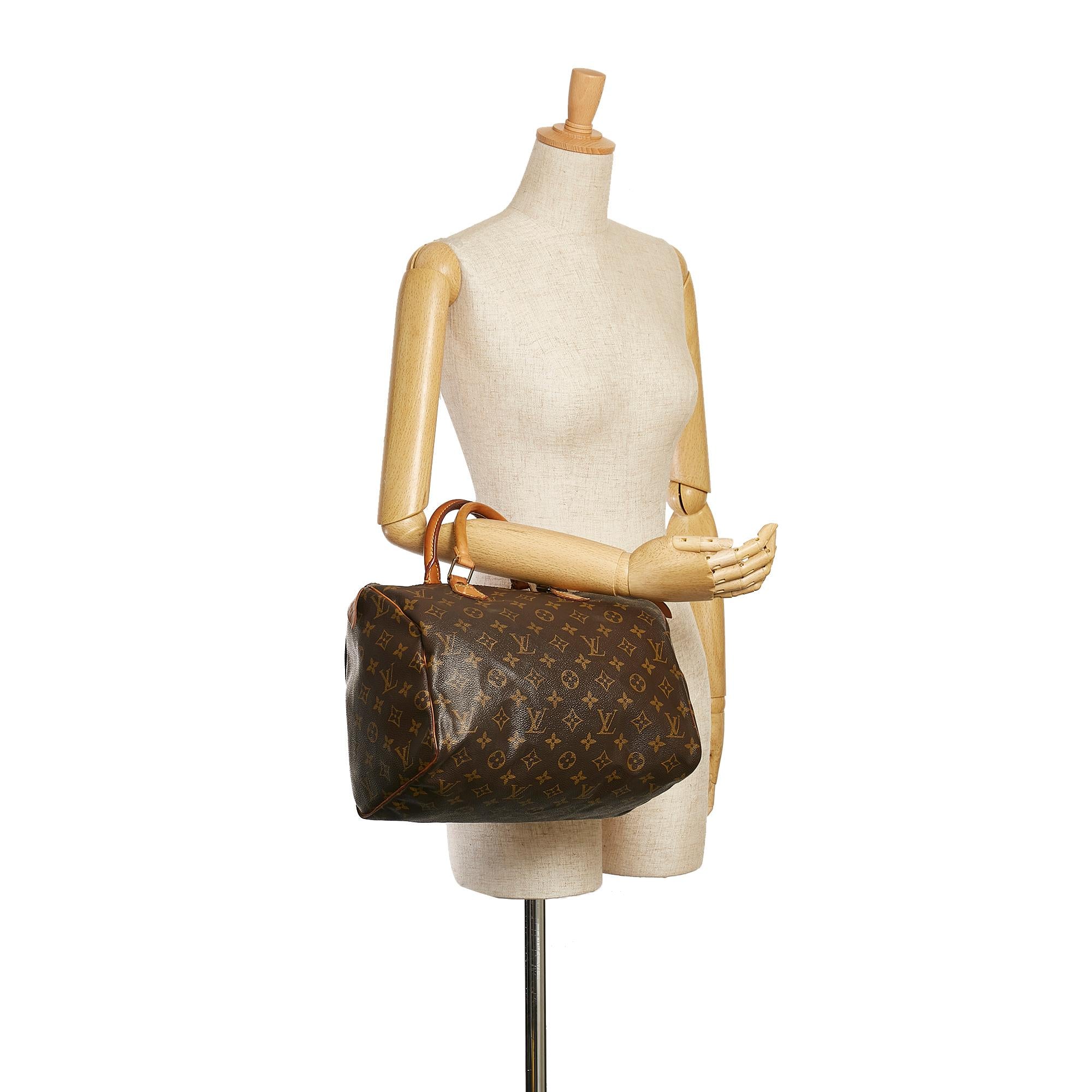 Louis Vuitton Monogram Speedy 30 (SHG-36323)