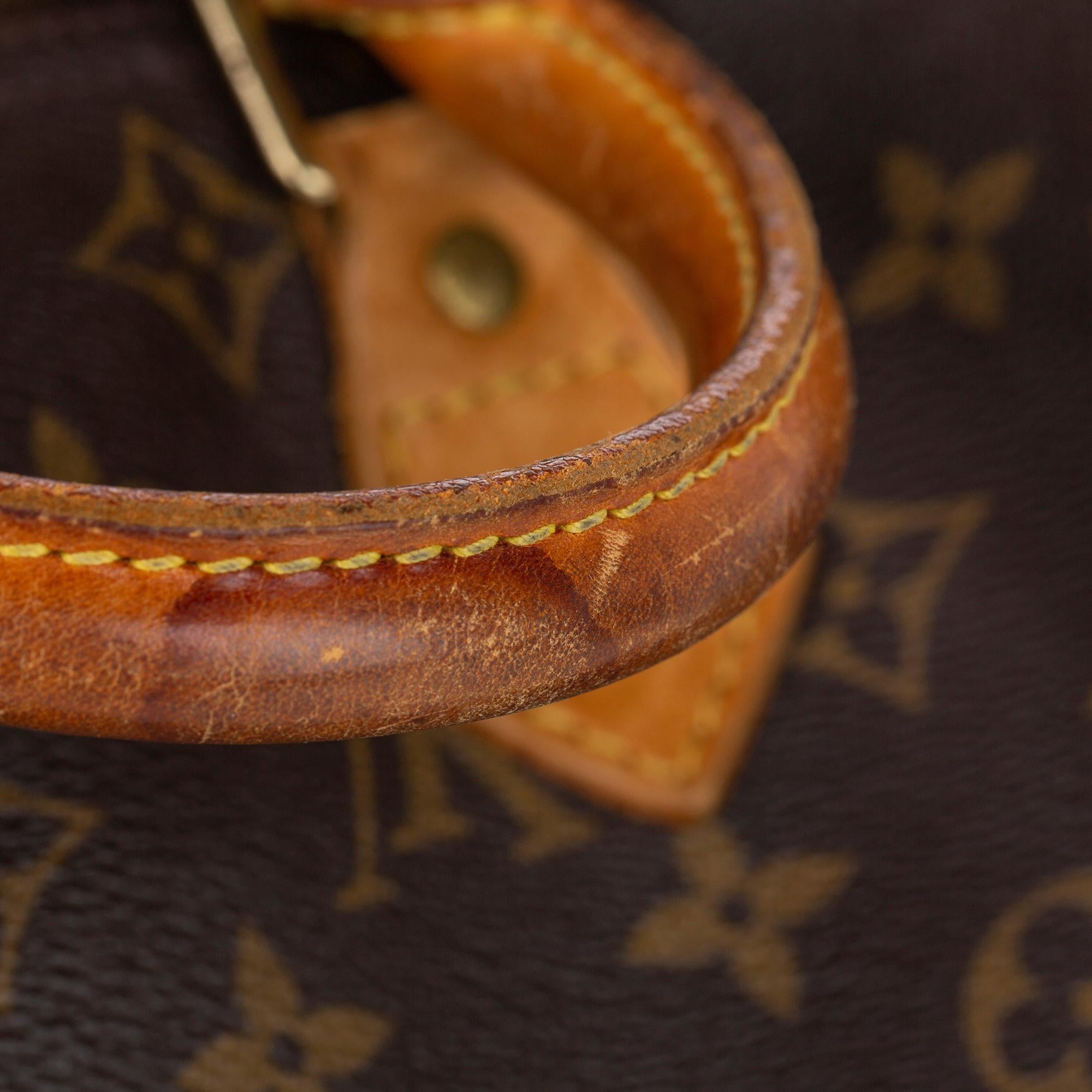 Louis Vuitton Monogram Speedy 30 (SHG-36622)