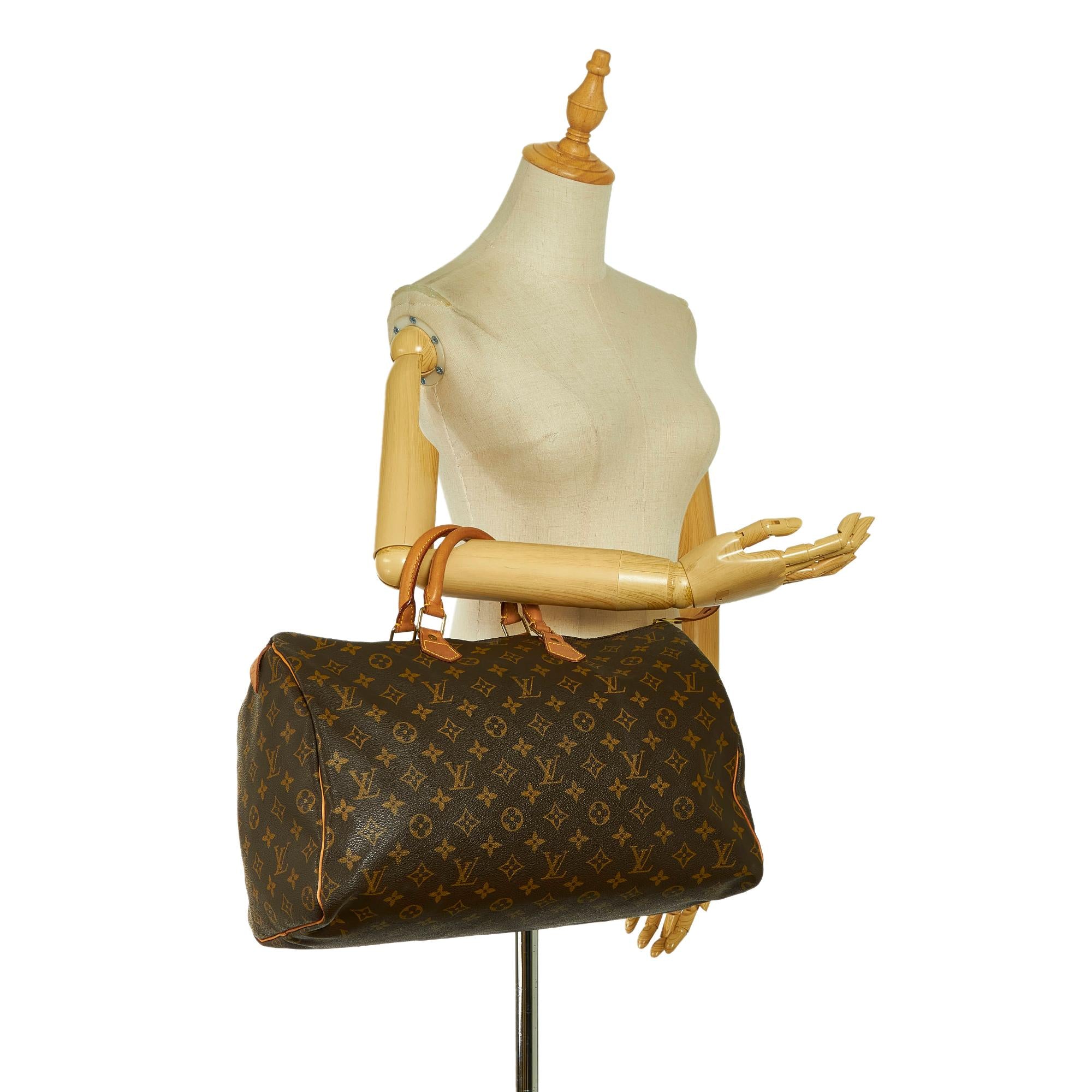 Louis Vuitton Monogram Speedy 40 (SHG-36744)