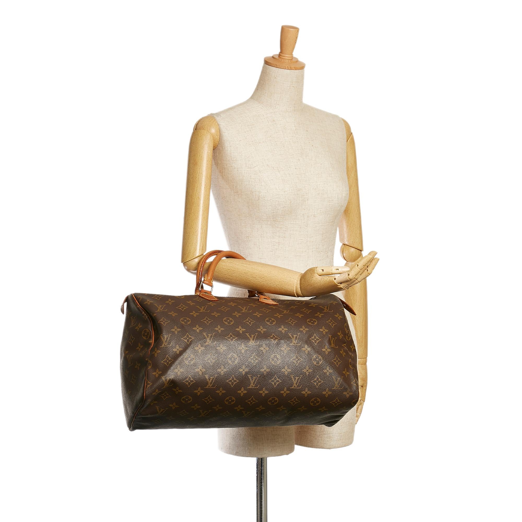 Louis Vuitton Monogram Speedy 40 (SHG-36766)