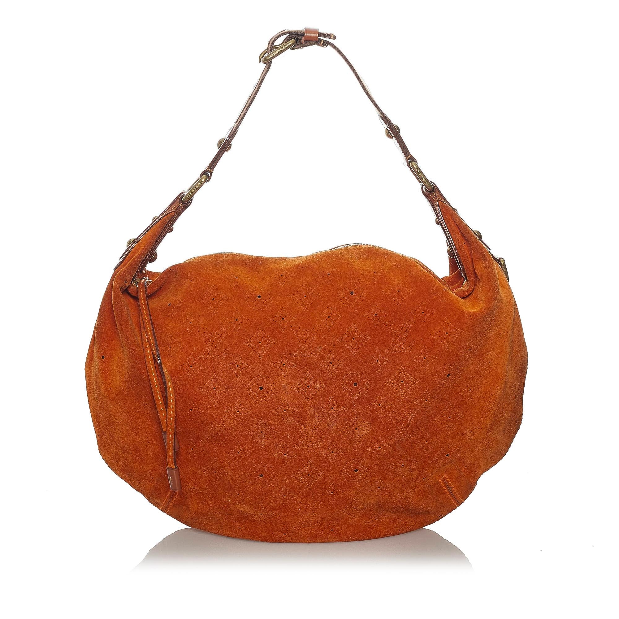 Louis Vuitton Monogram Suede Onatah GM (SHG-30056)