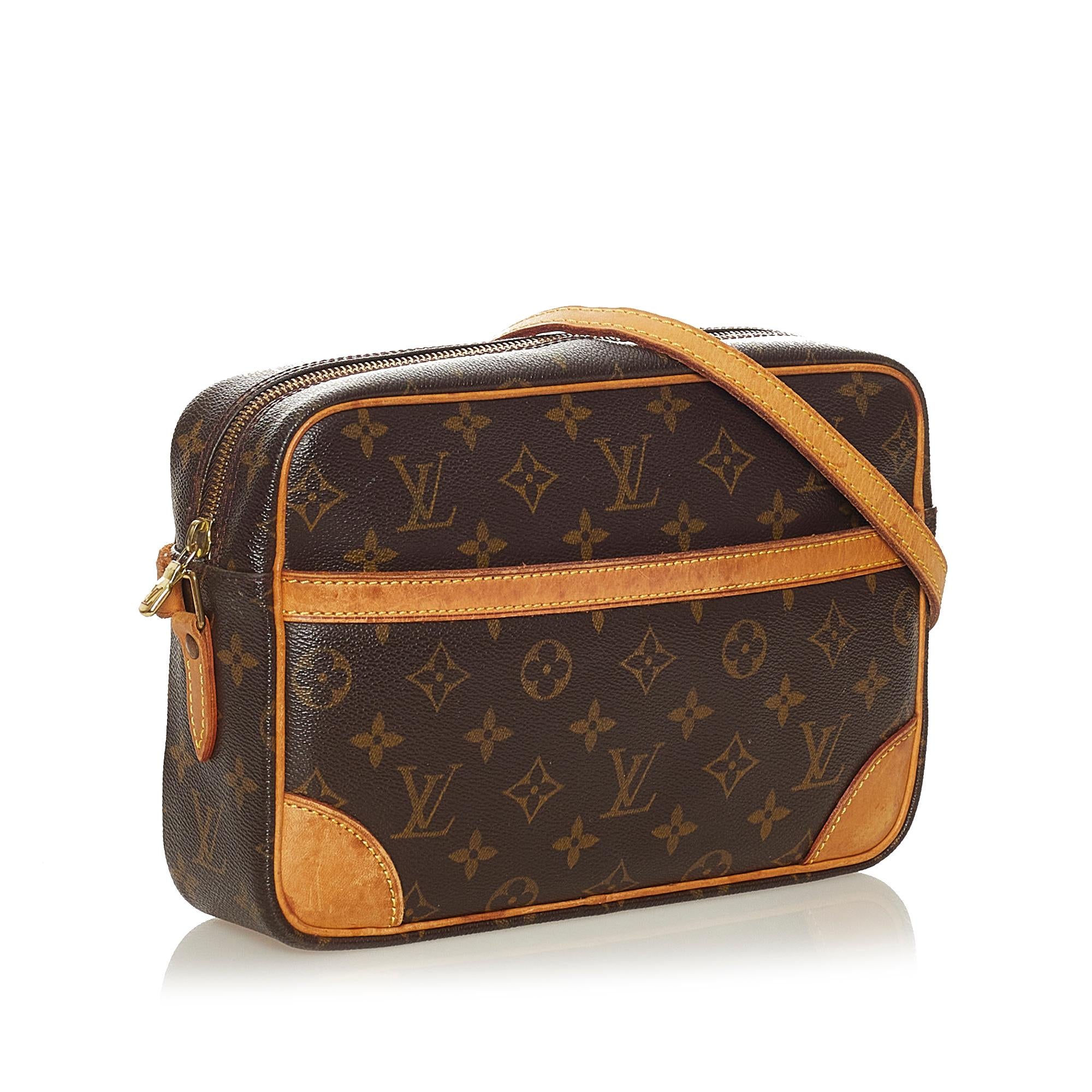 Louis Vuitton Monogram Trocadero 27 (SHG-27724)