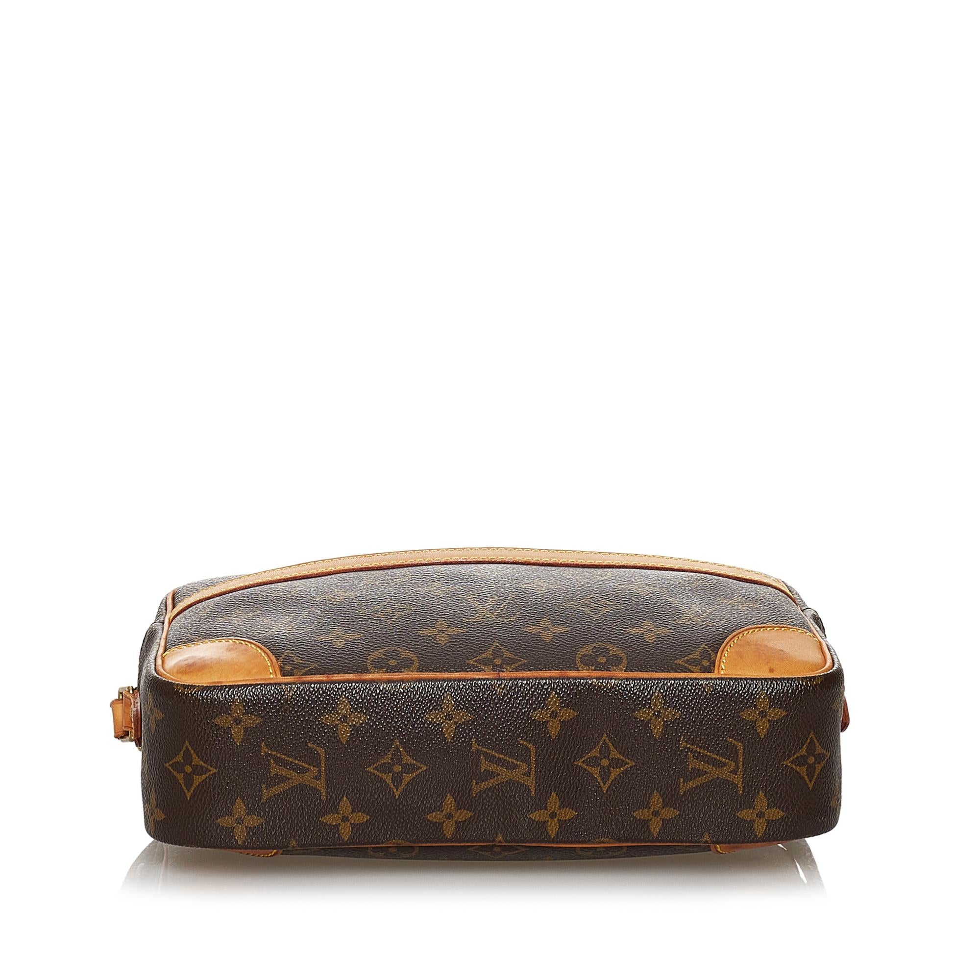 Louis Vuitton Monogram Trocadero 27 (SHG-30023)
