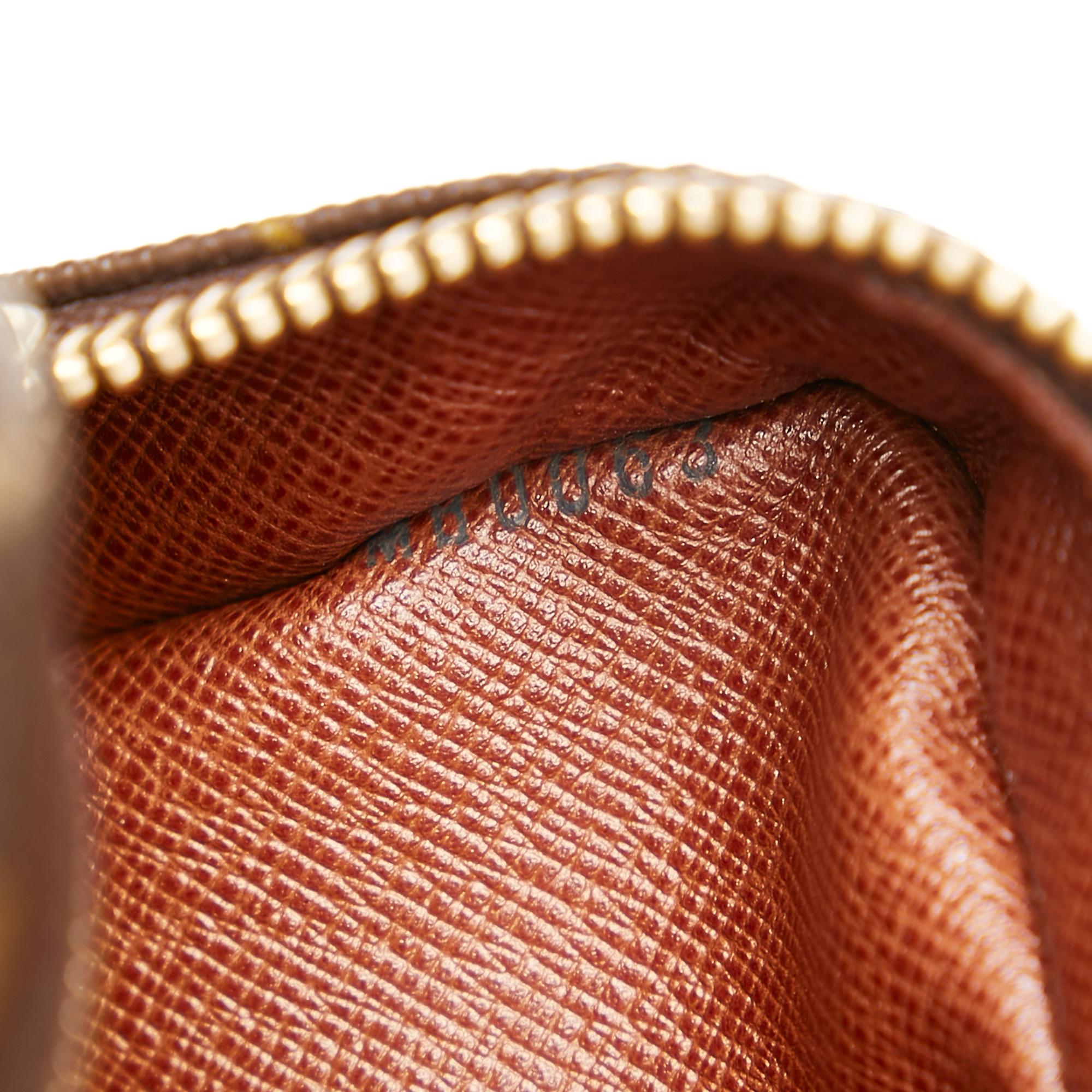 Louis Vuitton Monogram Trocadero 27 (SHG-30023)