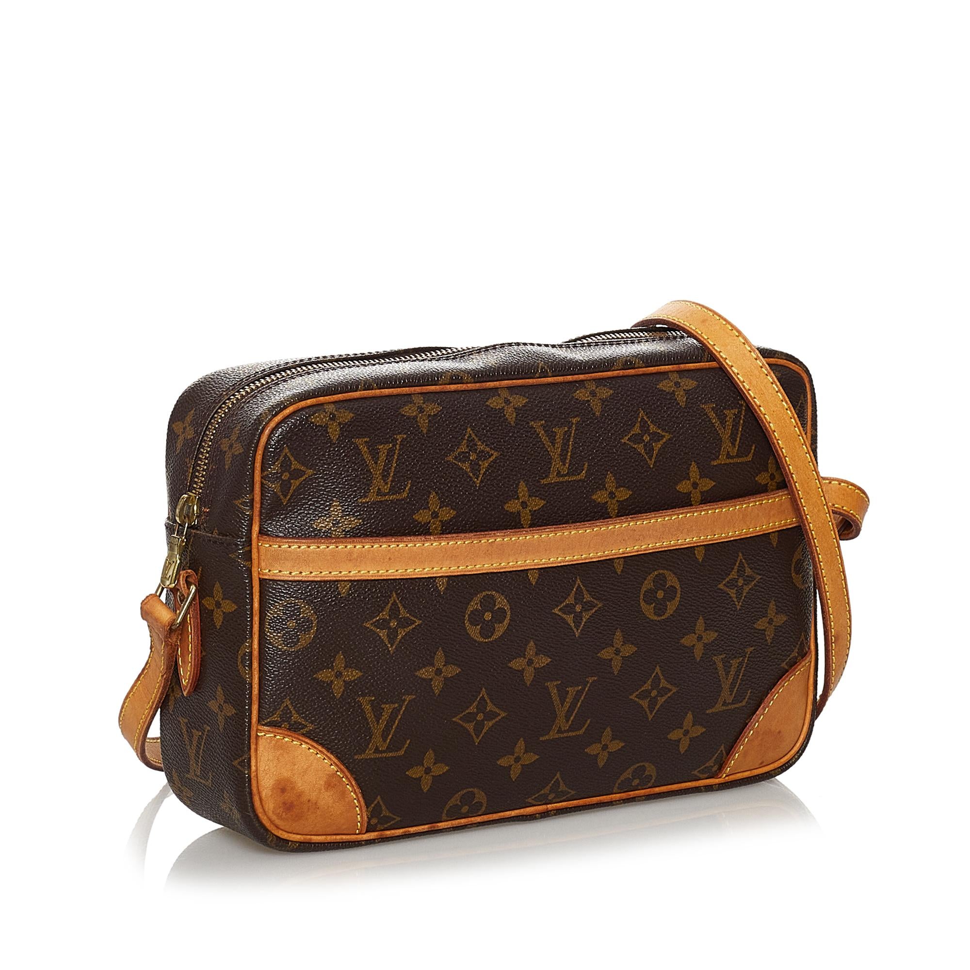 Louis Vuitton Monogram Trocadero 27 (SHG-30023)