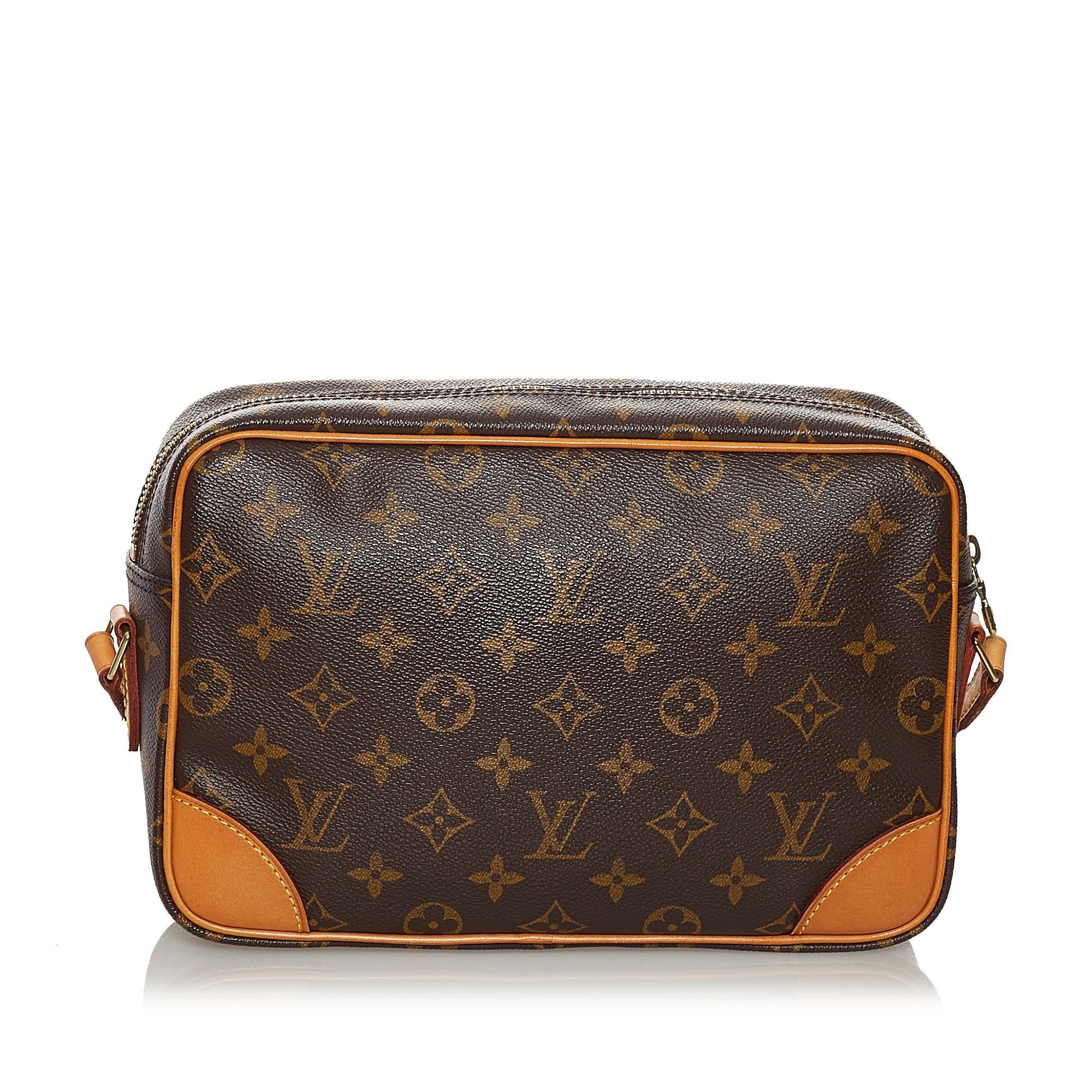 Louis Vuitton Monogram Trocadero 27 (SHG-33287)