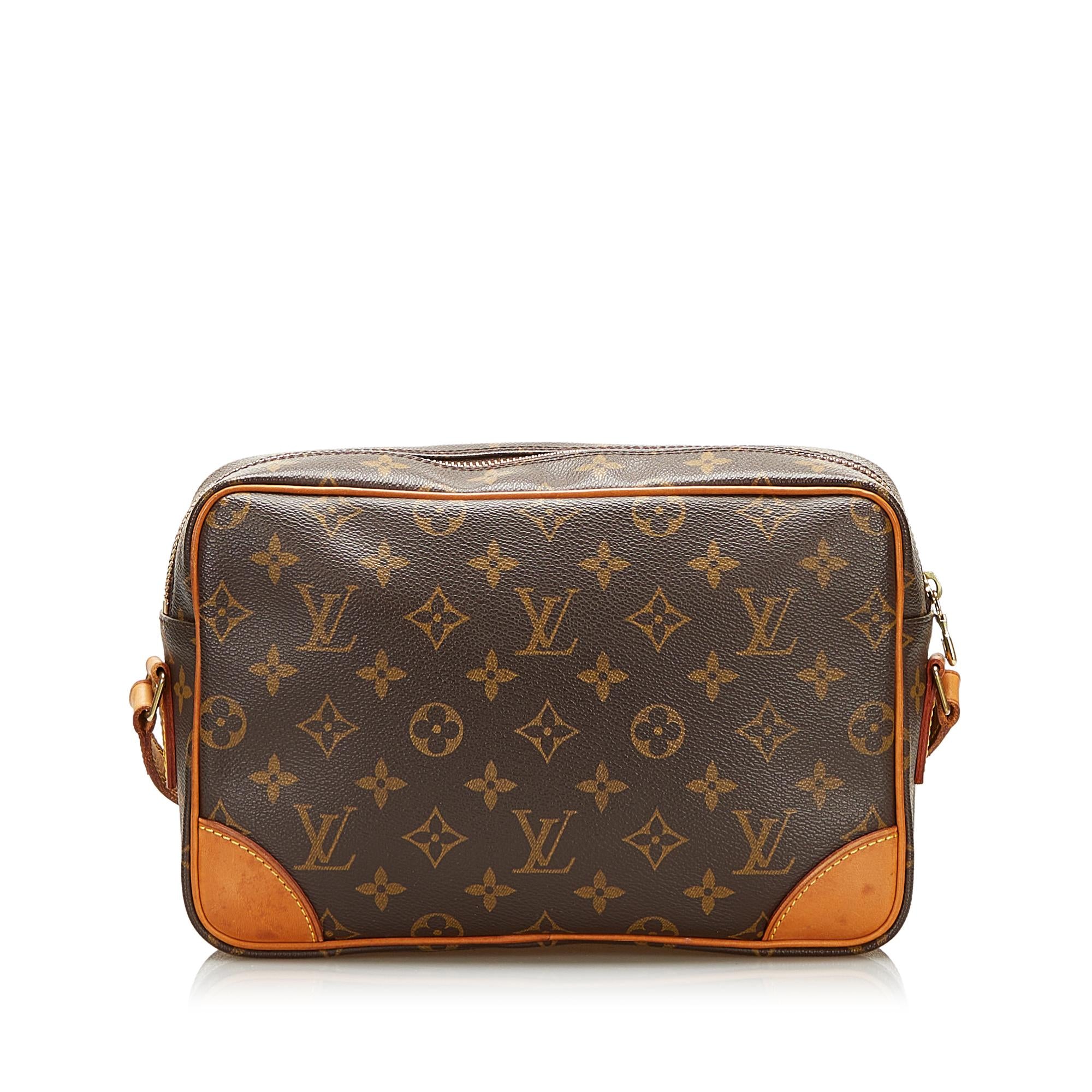 Louis Vuitton Monogram Trocadero 27 (SHG-35987)