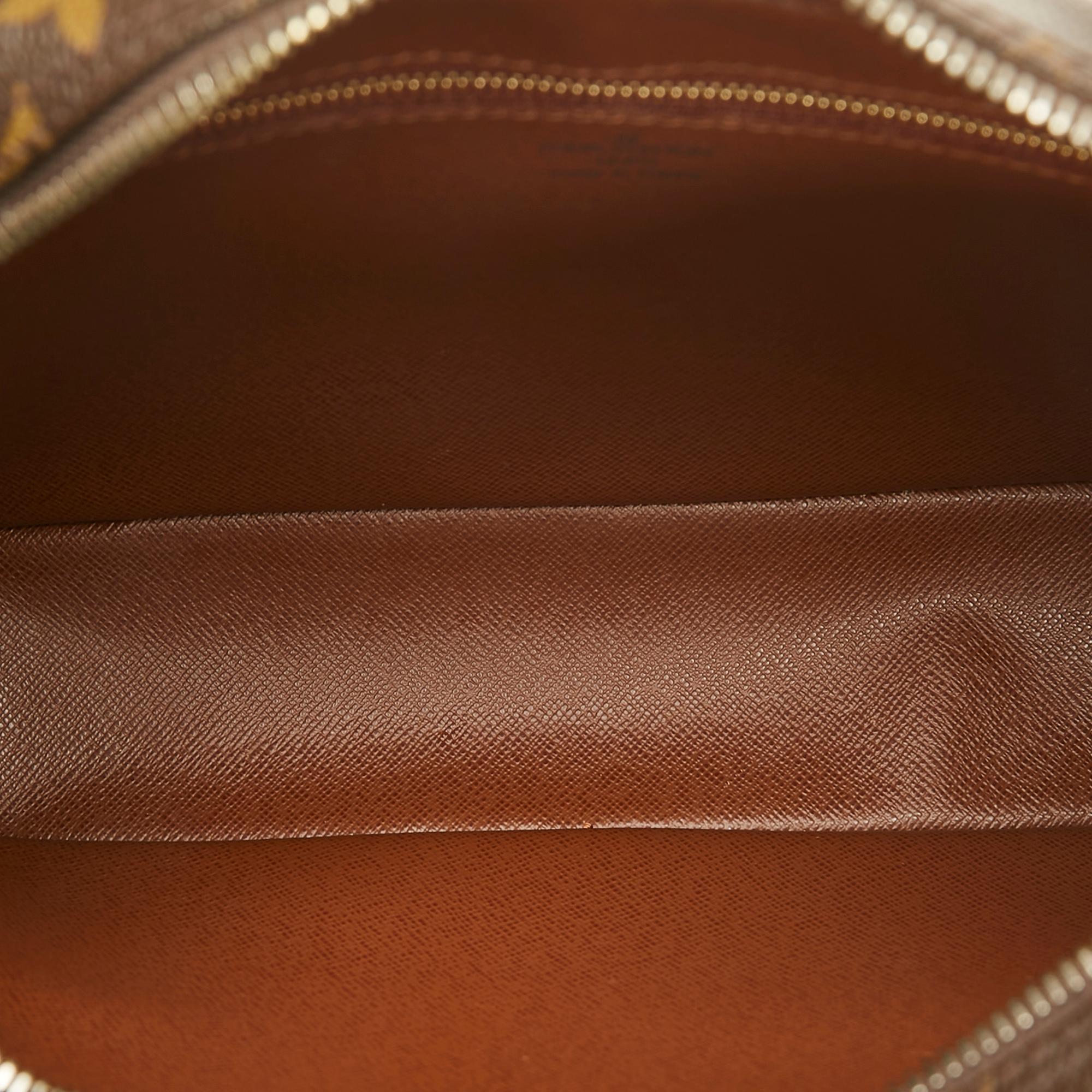 Louis Vuitton Monogram Trocadero 27 (SHG-37951)