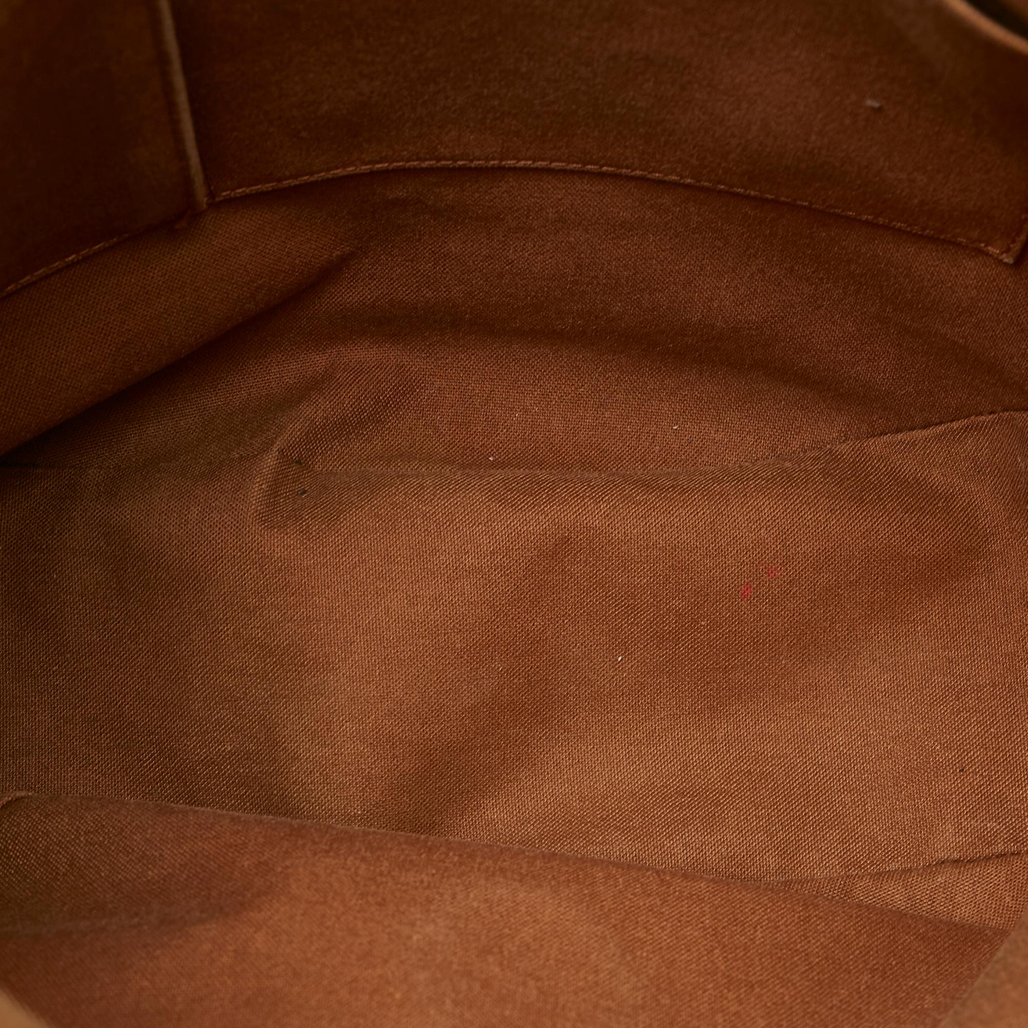 Louis Vuitton Monogram Tulum GM (SHG-26417)