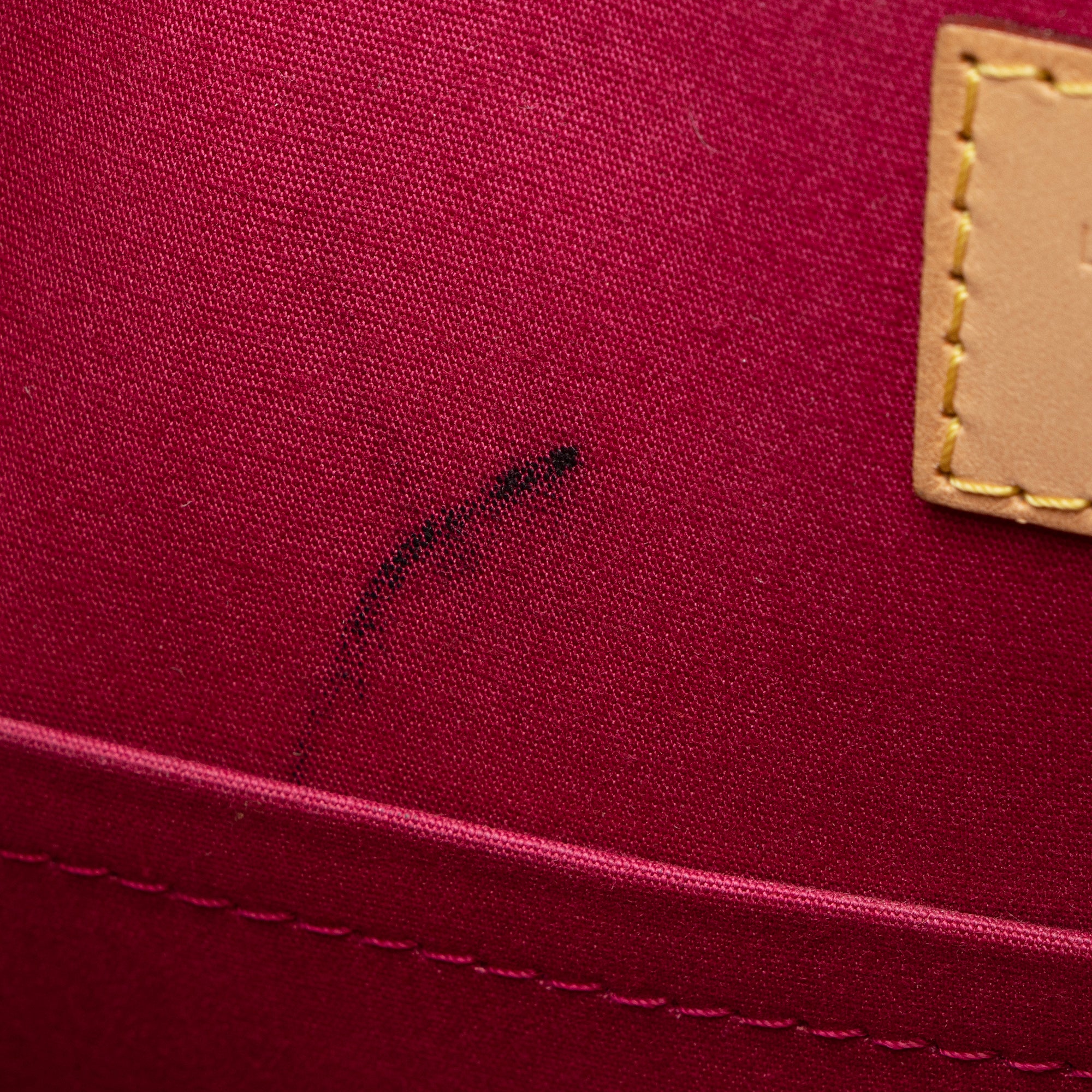 Louis Vuitton Monogram Vernis Alma MM Satchel (SHF-22630)