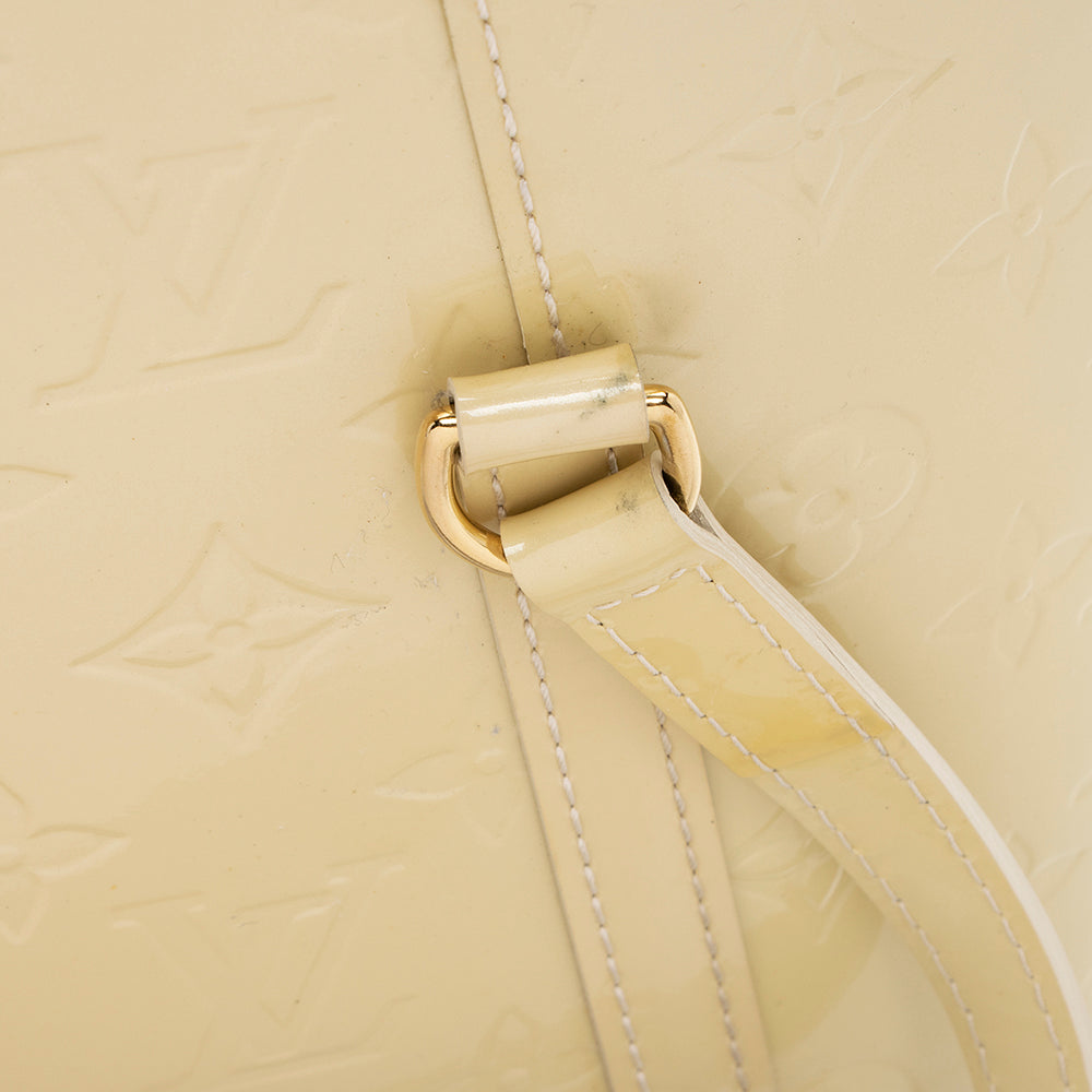 Louis Vuitton Monogram Vernis Avalon MM Tote (SHF-15779)