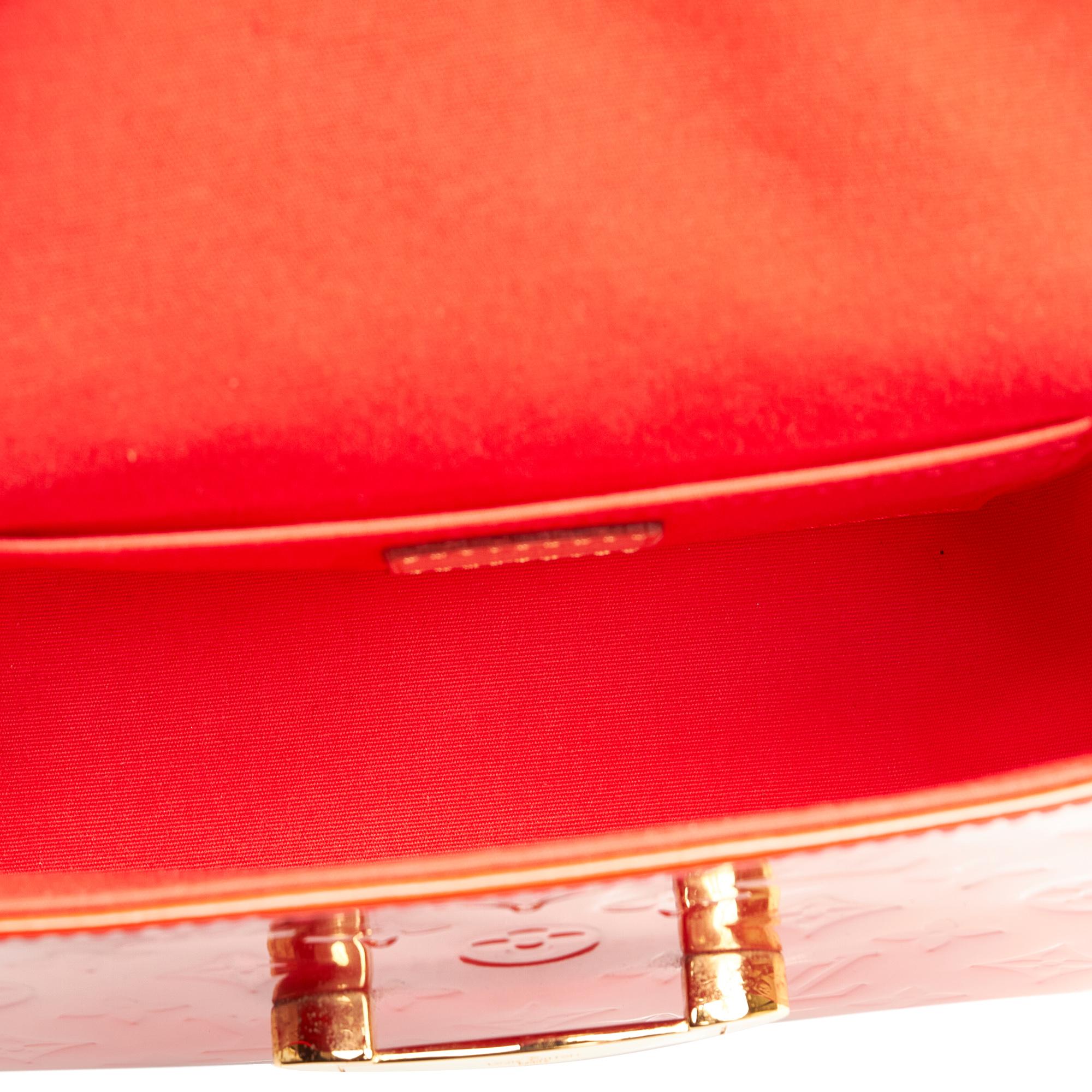 Louis Vuitton Monogram Vernis Bellflower PM (SHG-JHoZkM)