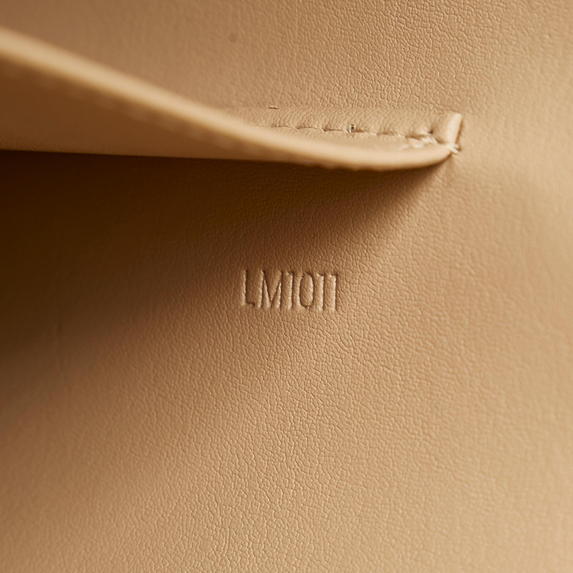 Louis Vuitton Monogram Vernis Columbus (SHG-36738)