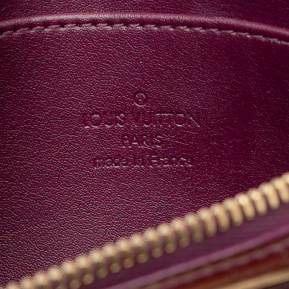 Louis Vuitton Monogram Vernis Cosmetic Pouch (SHF-18485)