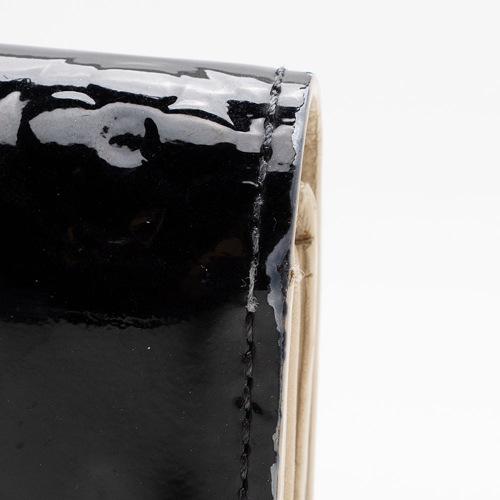 Louis Vuitton Monogram Vernis Sarah Wallet - FINAL SALE (SHF-19019)