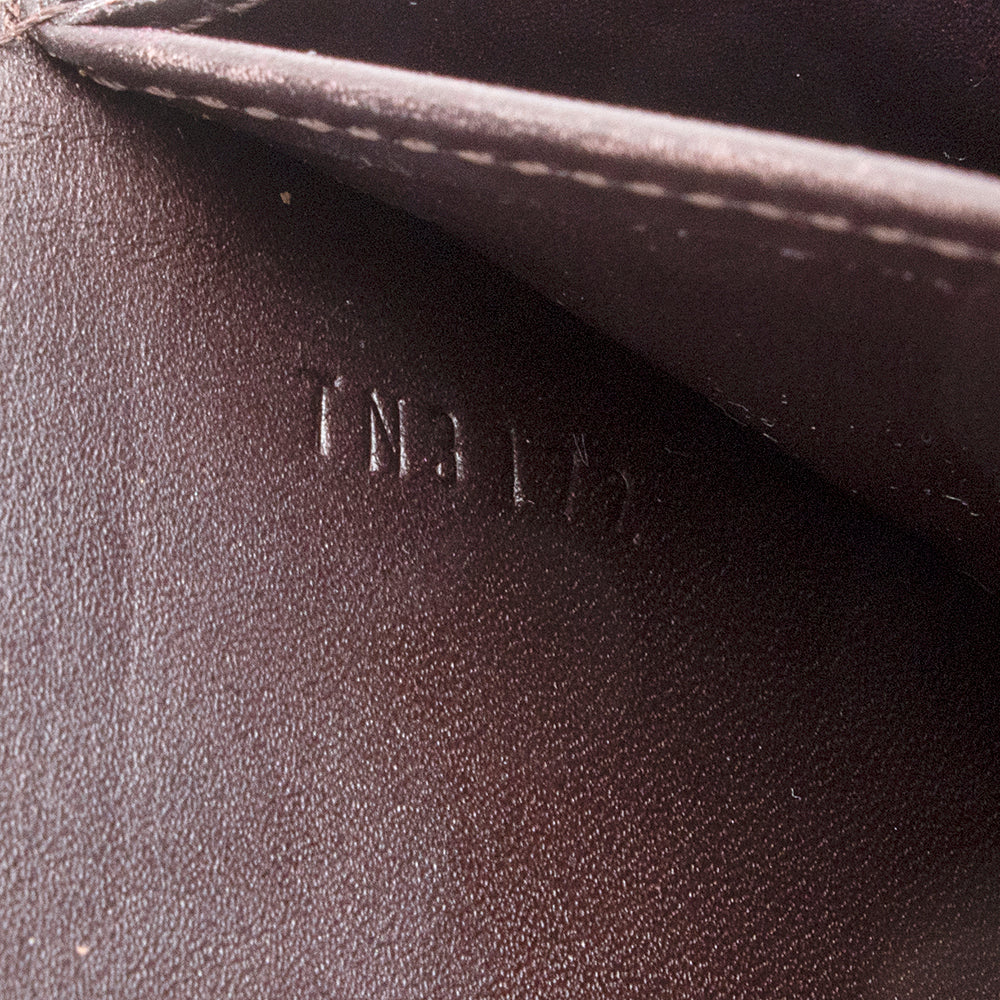 Louis Vuitton Monogram Vernis Sarah Wallet - FINAL SALE (SHF-18246)
