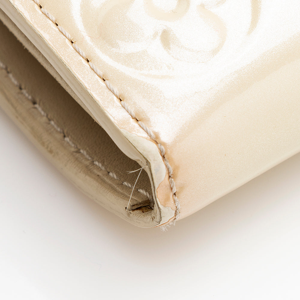 Louis Vuitton Monogram Vernis Sarah Wallet (SHF-20427)