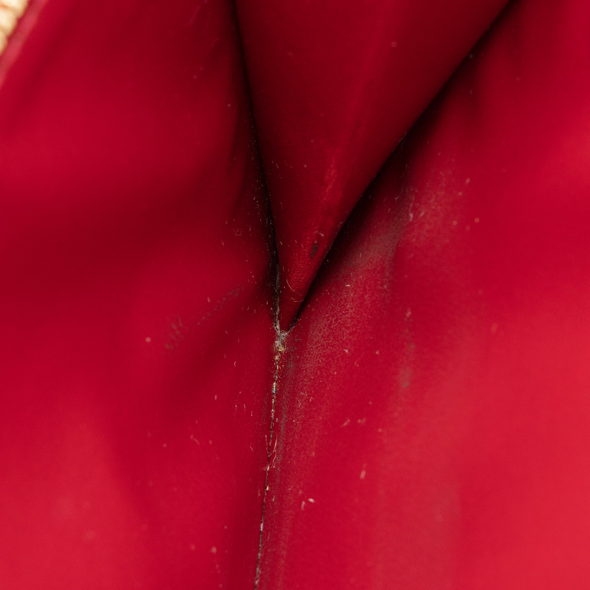 Louis Vuitton Monogram Vernis Sarah Wallet (SHF-23901)