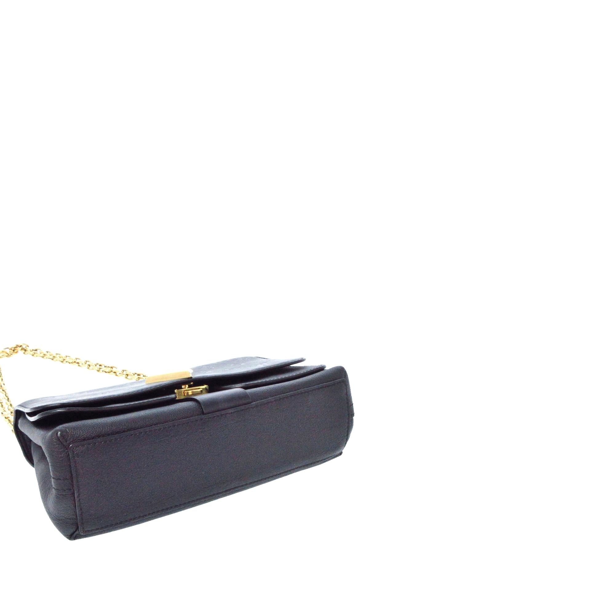 Louis Vuitton Monogram Very Chain (SHG-36237)