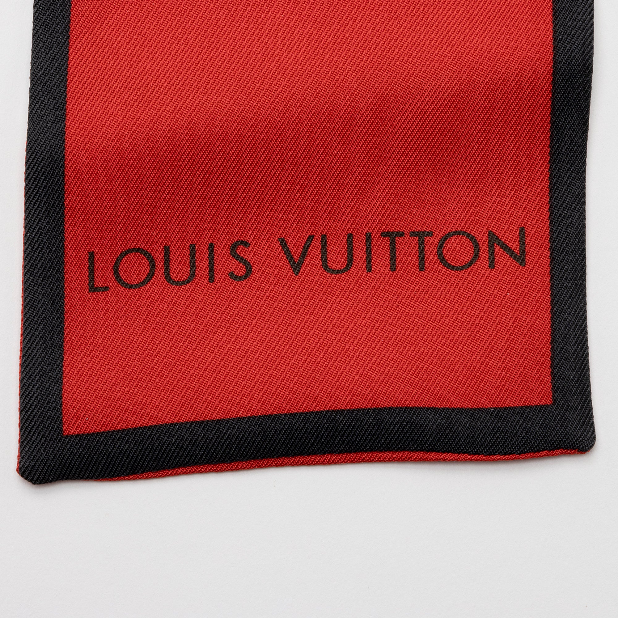 Louis Vuitton Silk Trunks Bandeau Scarf (SHF-Kh7JVb)
