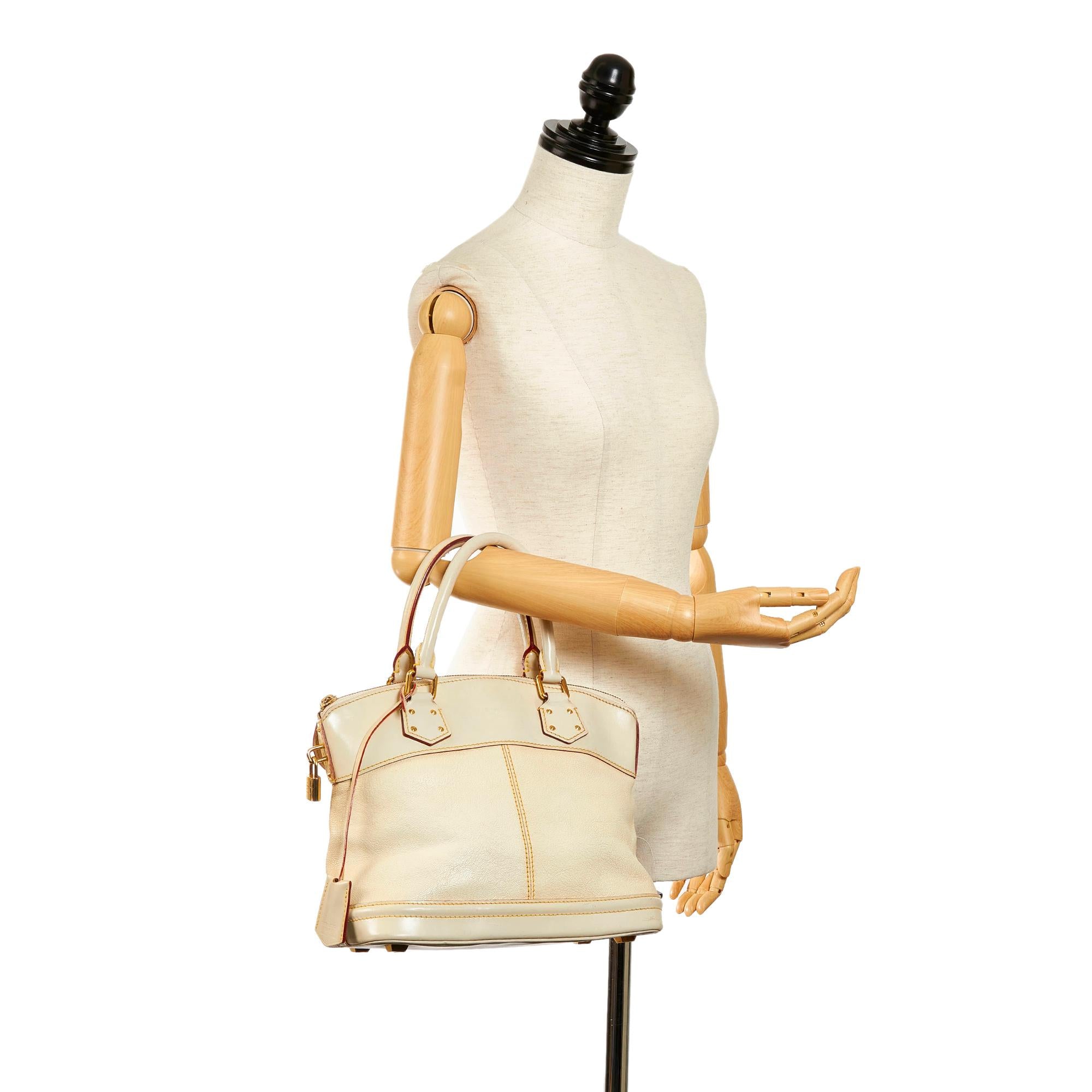 Louis Vuitton Suhali Lockit MM (SHG-30640)