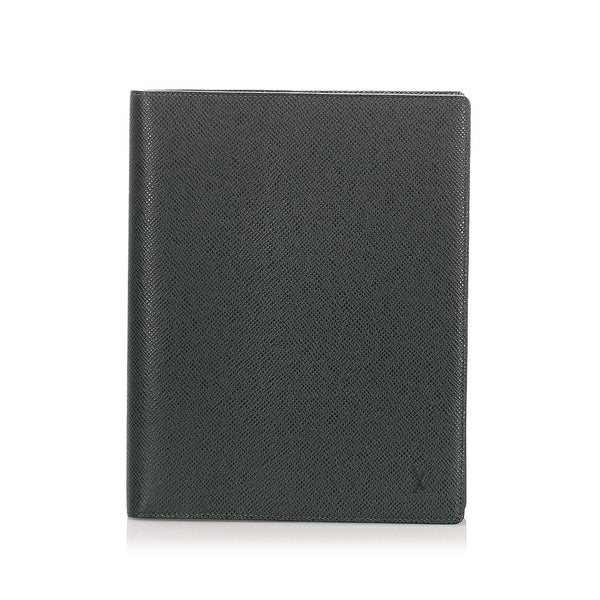 Louis Vuitton Taiga Desk Agenda Cover (SHG-12418)