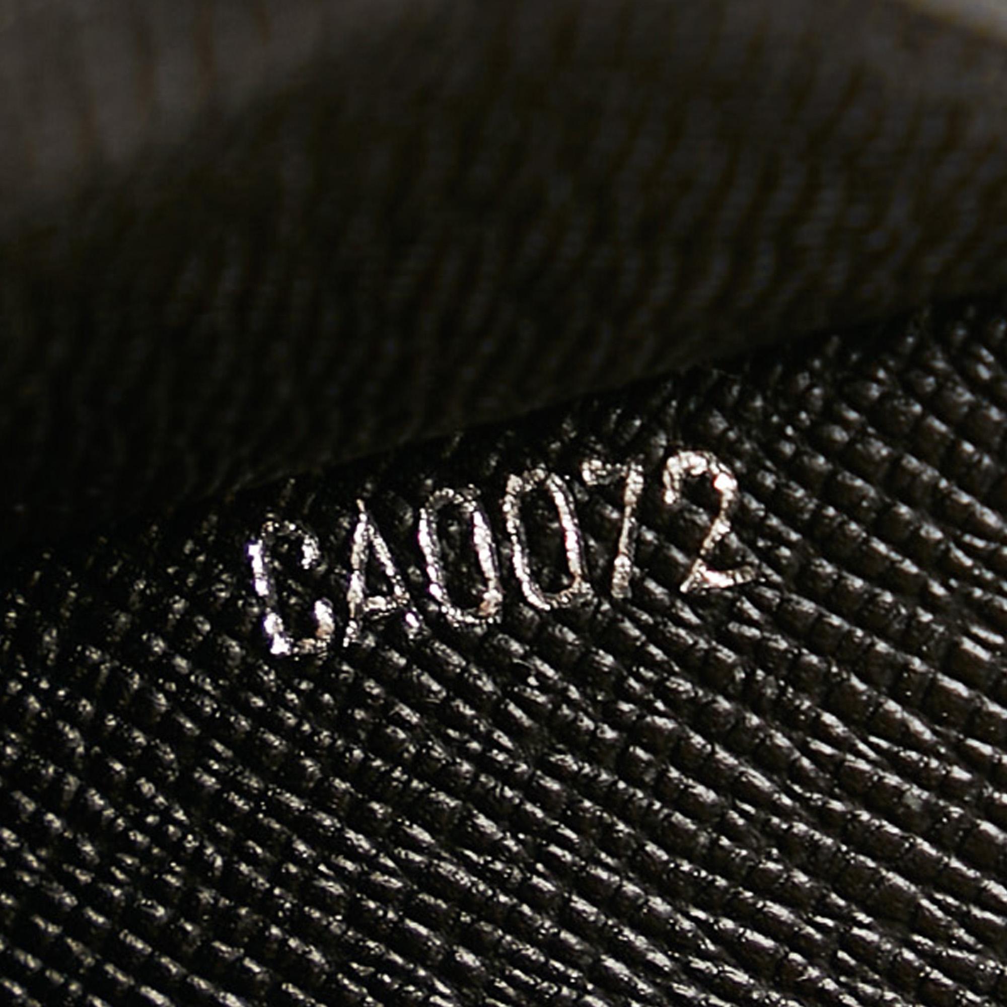 Louis Vuitton Taiga Selenga (SHG-34694)