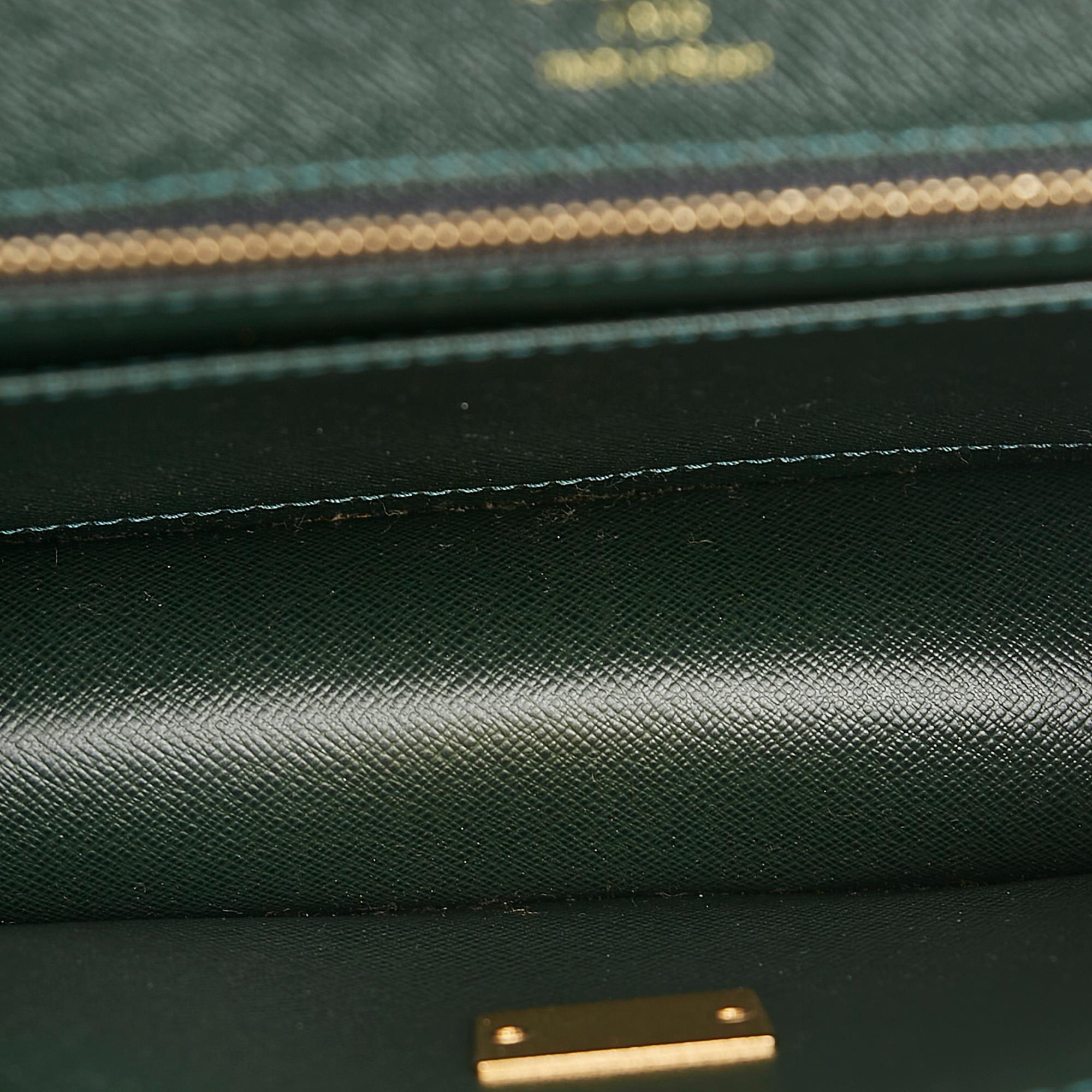 Louis Vuitton Taiga Selenge (SHG-XwKa9Q)