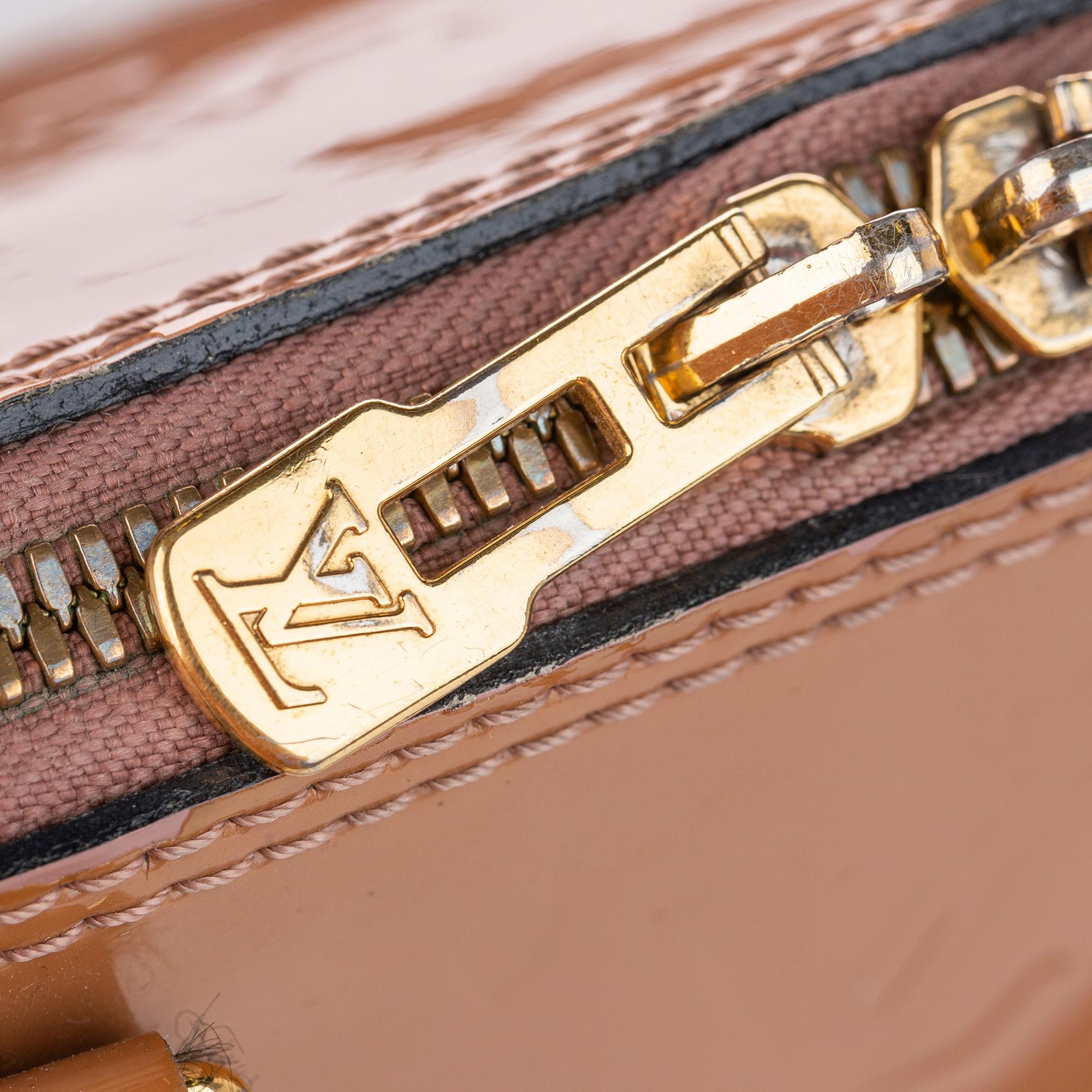 Louis Vuitton Vernis Alma BB (SHG-28513)