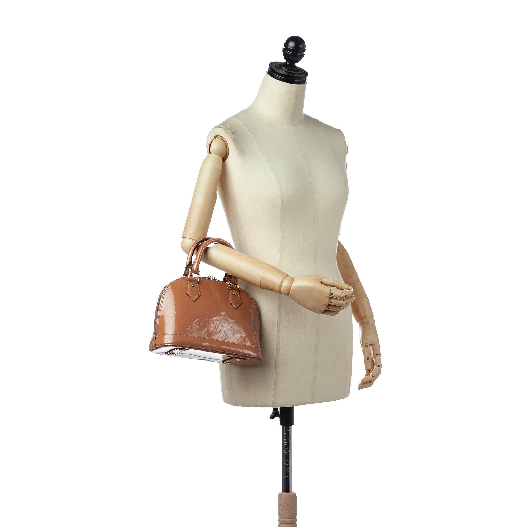 Louis Vuitton Vernis Alma BB (SHG-28513)