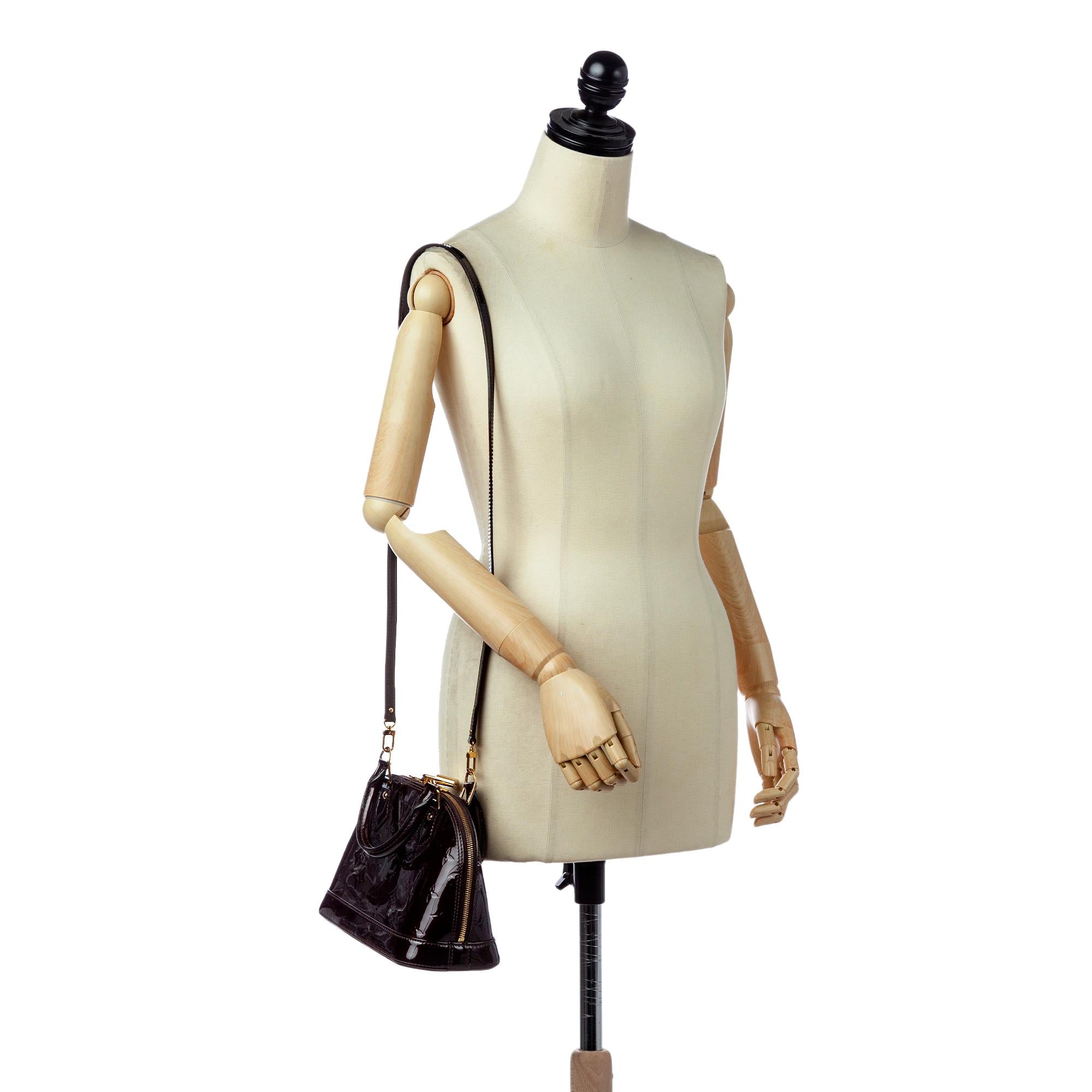 Louis Vuitton Vernis Alma BB (SHG-28763)