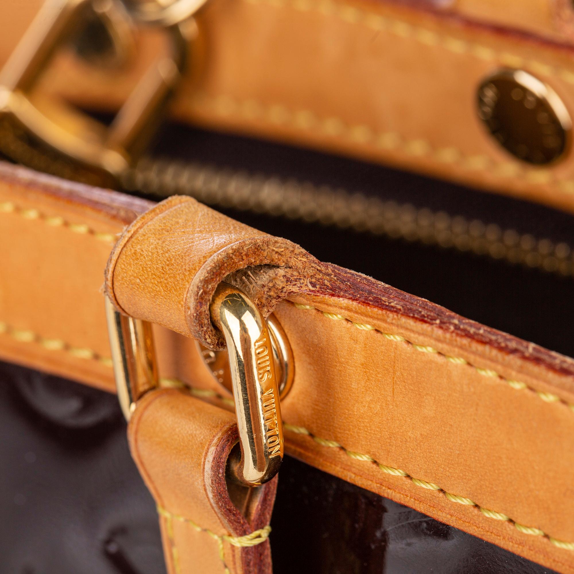 Louis Vuitton Vernis Brea MM (SHG-28472)