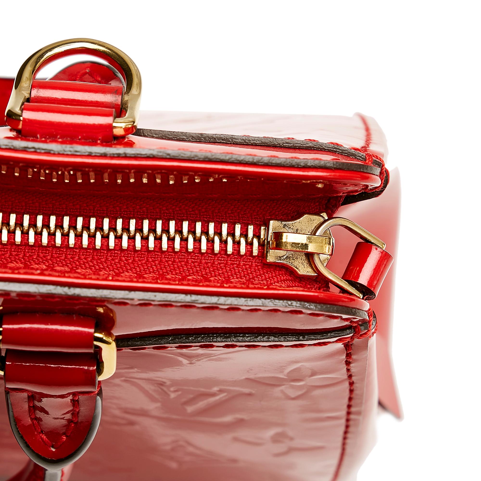 Louis Vuitton Vernis Brea PM (SHG-26931)