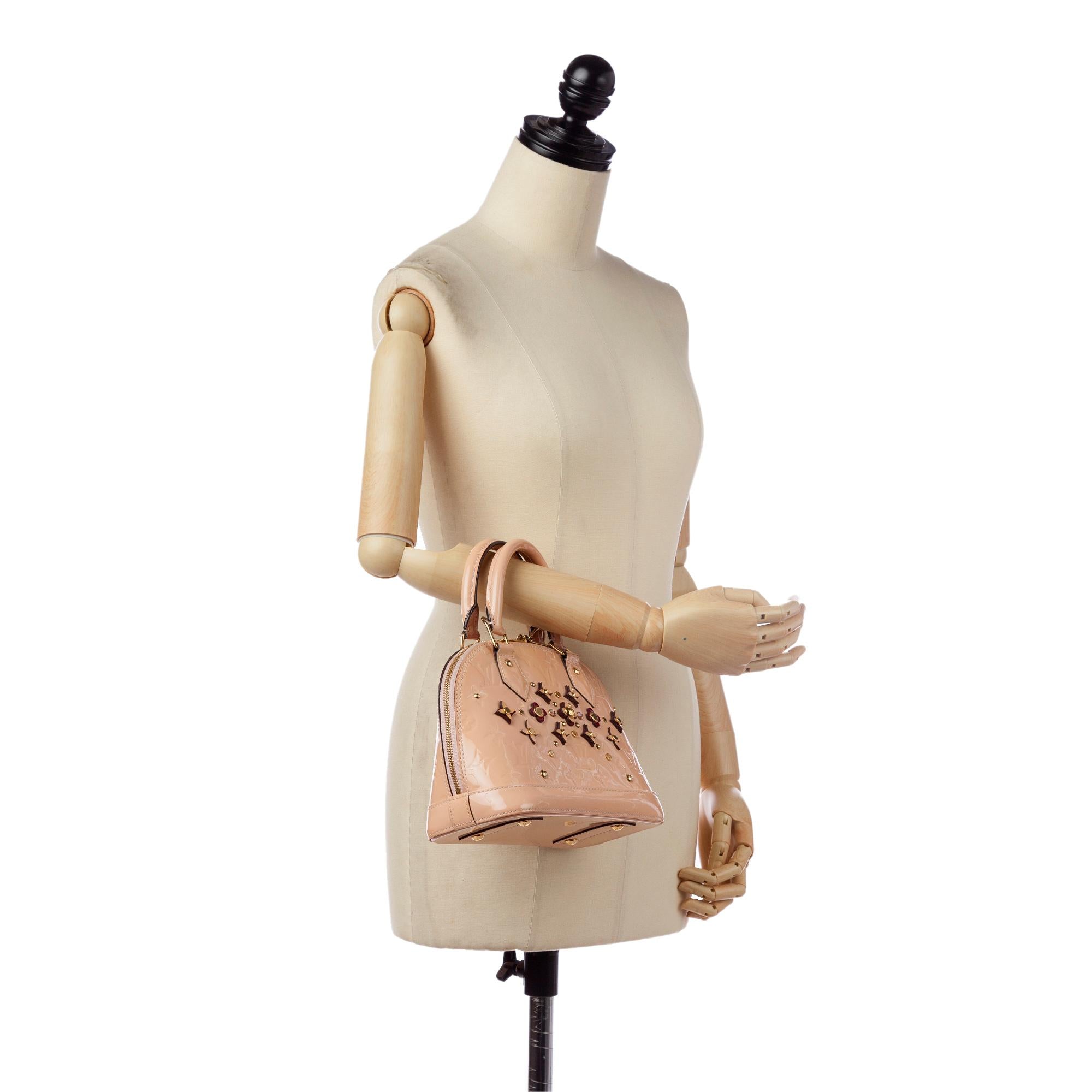 Louis Vuitton Vernis Flower Alma BB (SHG-32578)