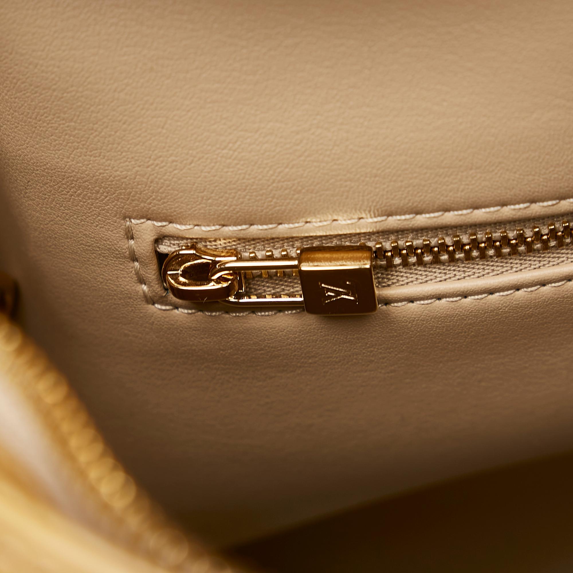 Louis Vuitton Vernis Houston (SHG-28486)