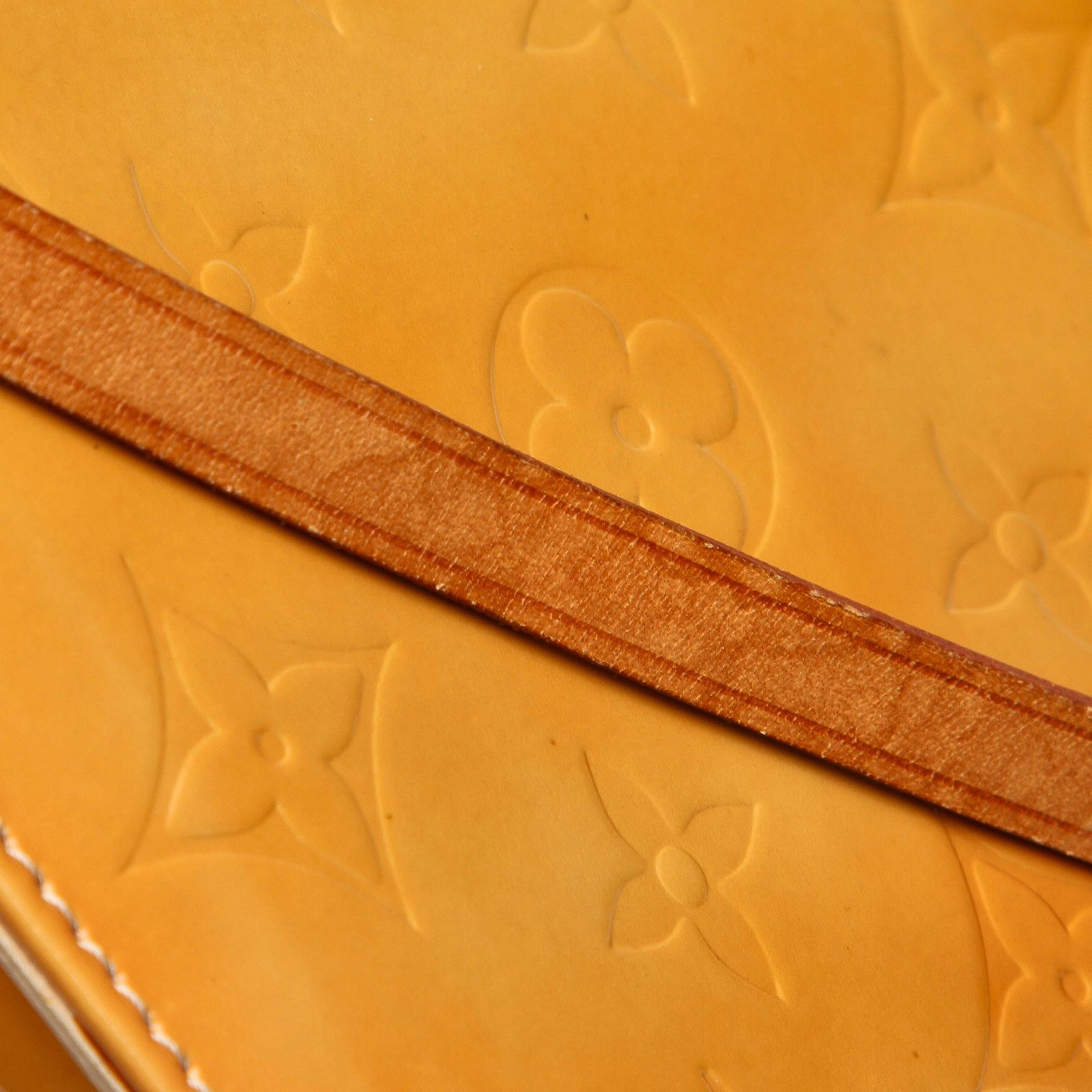 Louis Vuitton Vernis Lexington Pochette (SHG-11649)