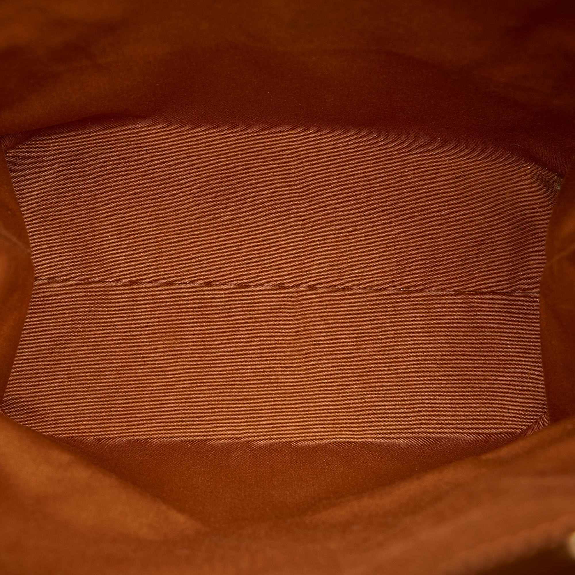 Louis Vuitton Vernis Reade MM (SHG-28340)