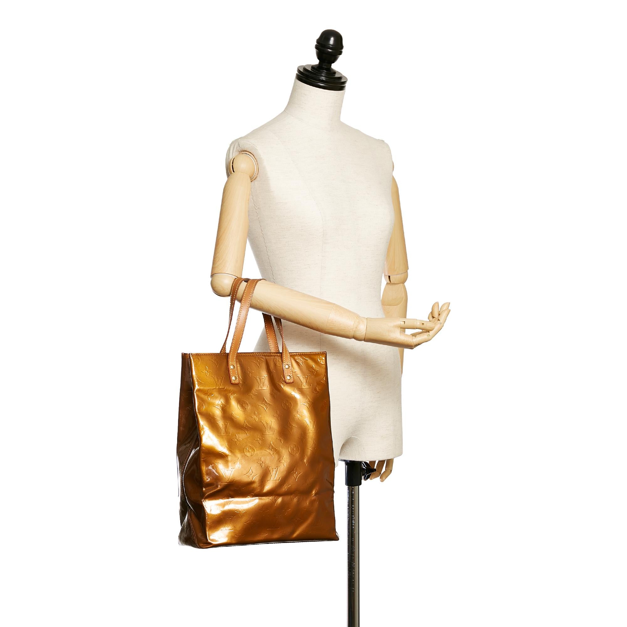 Louis Vuitton Vernis Reade MM (SHG-28340)