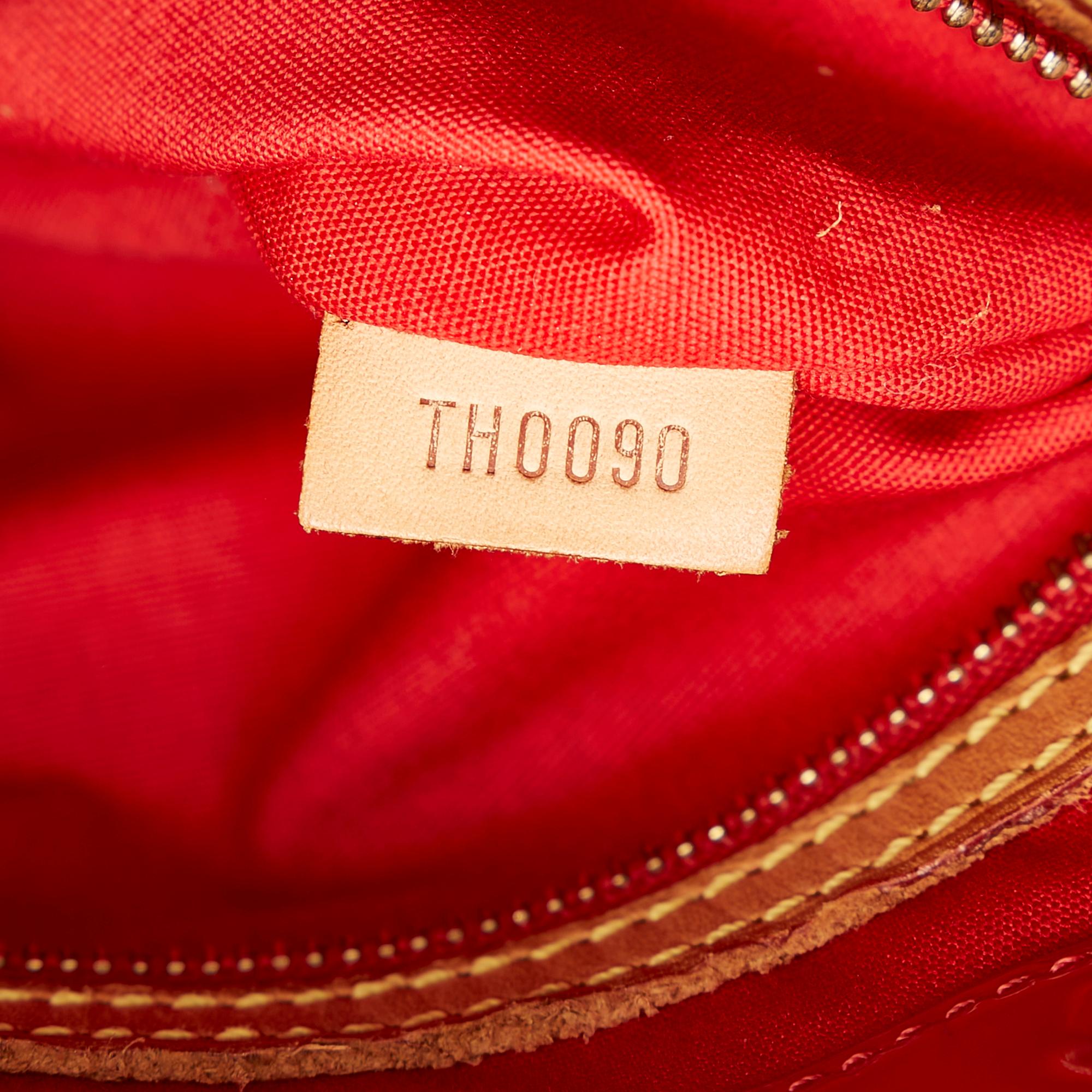 Louis Vuitton Vernis Reade MM (SHG-28496)