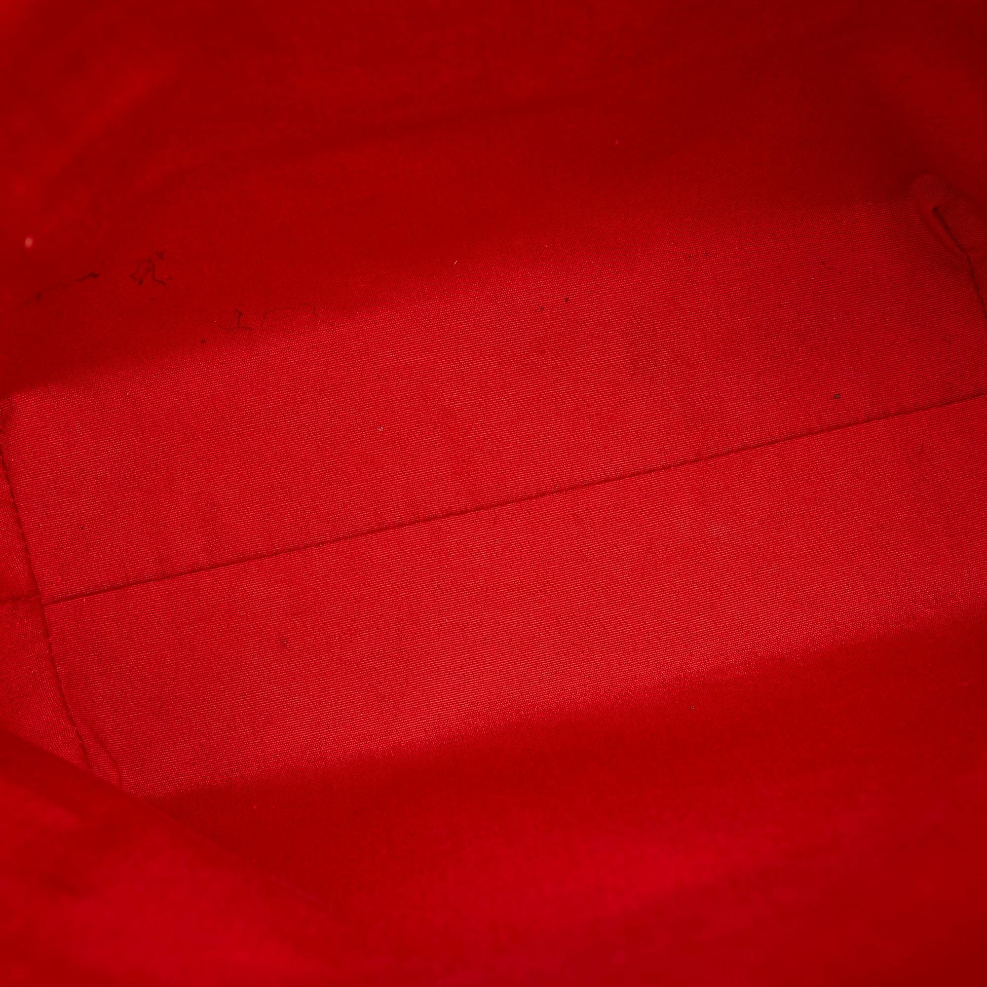 Louis Vuitton Vernis Reade MM (SHG-28496)