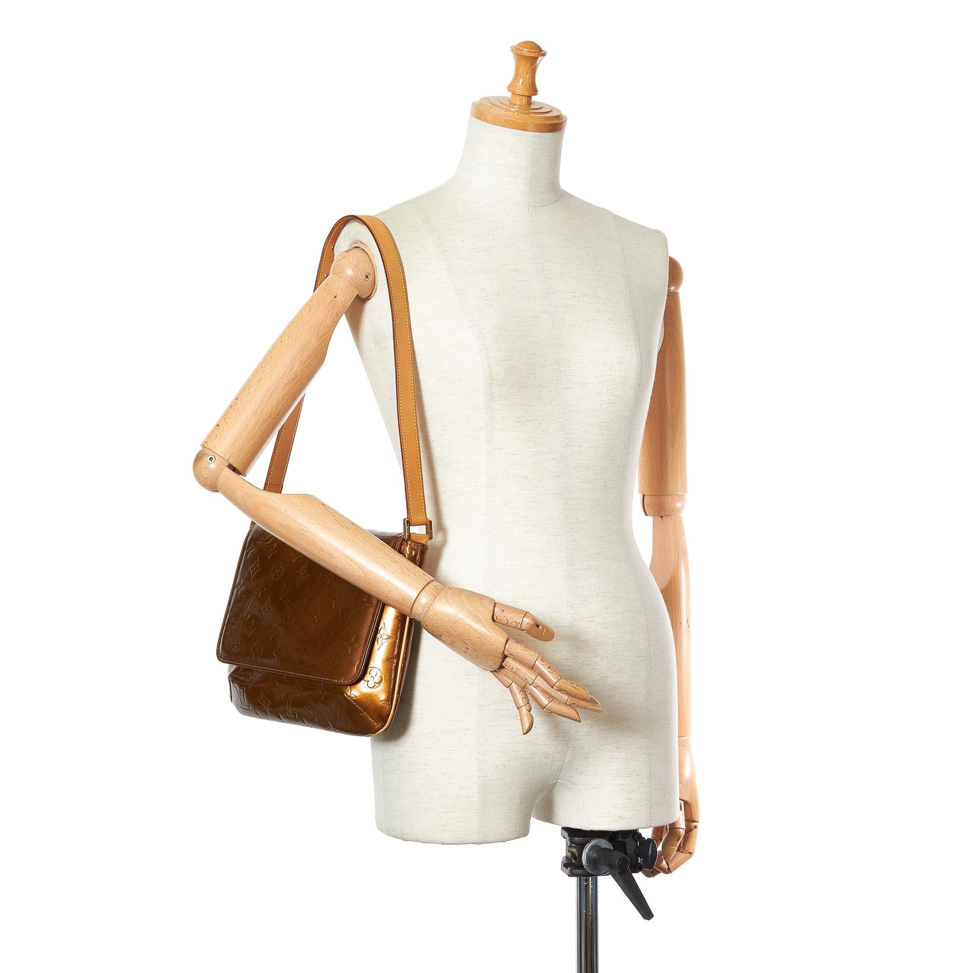 Louis Vuitton Vernis Thompson Street (SHG-32549)