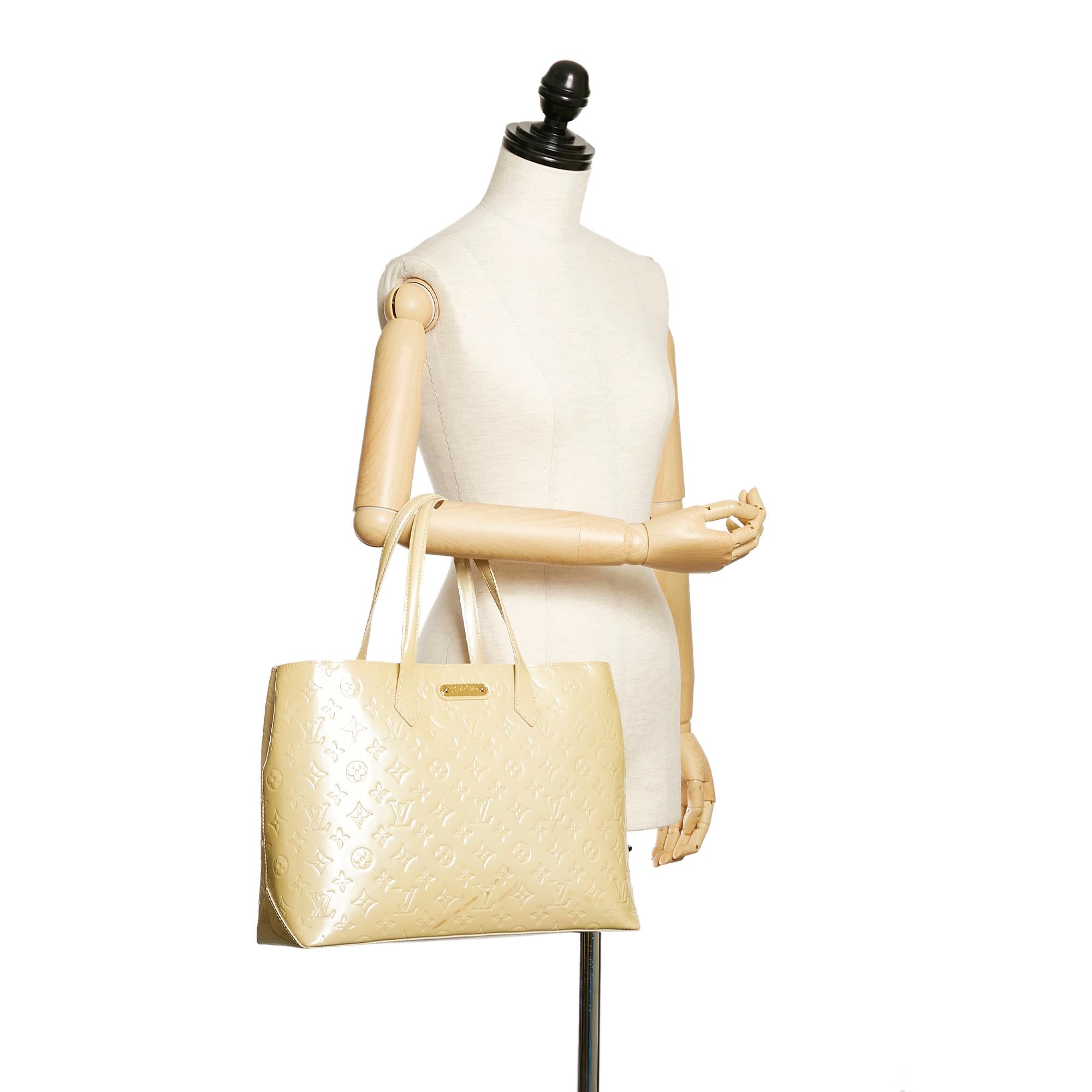 Louis Vuitton Vernis Wilshire GM (SHG-29985)