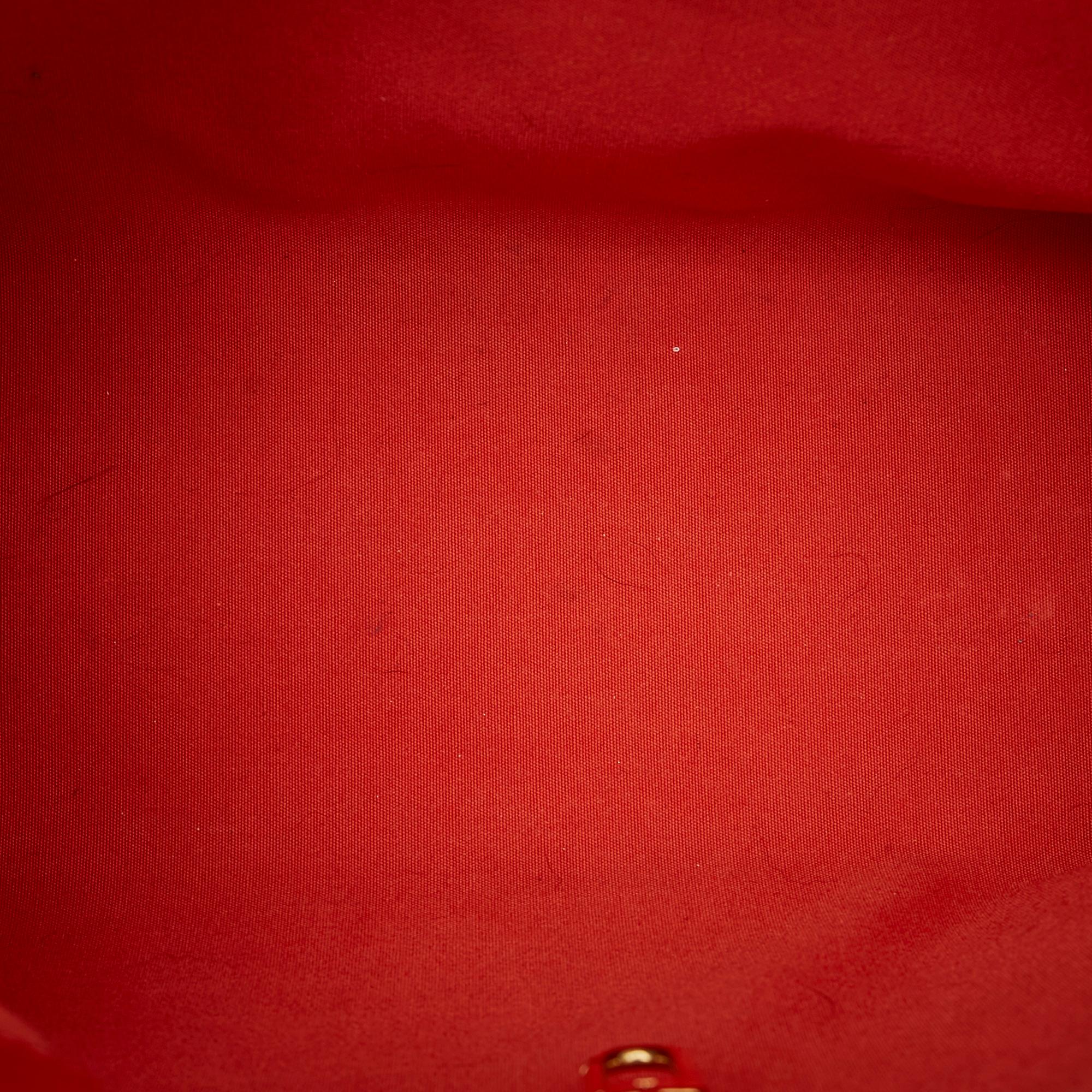 Louis Vuitton Vernis Wilshire PM (SHG-25621)