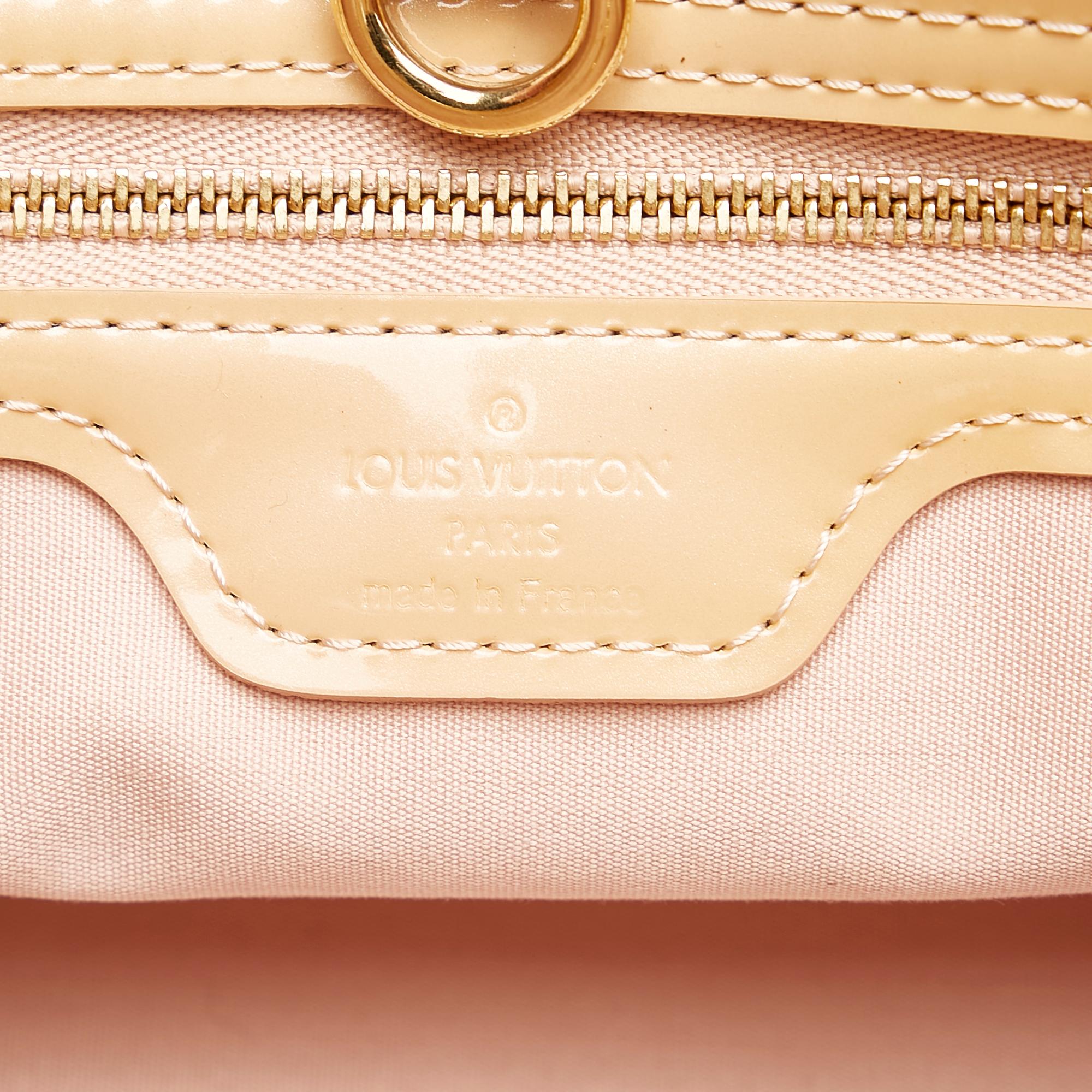 Louis Vuitton Vernis Wilshire PM (SHG-27115)