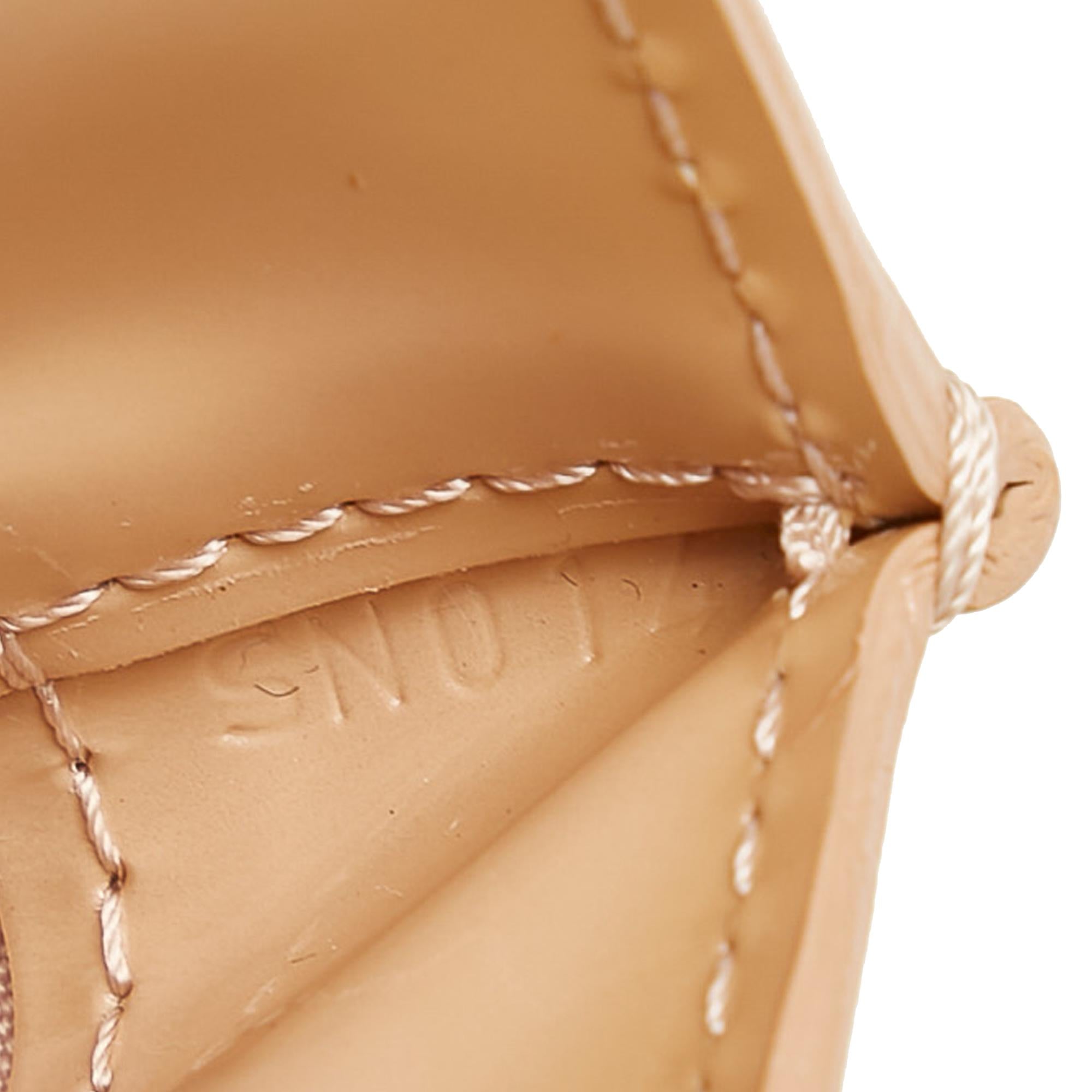 Louis Vuitton Vernis Wilshire PM (SHG-27789)