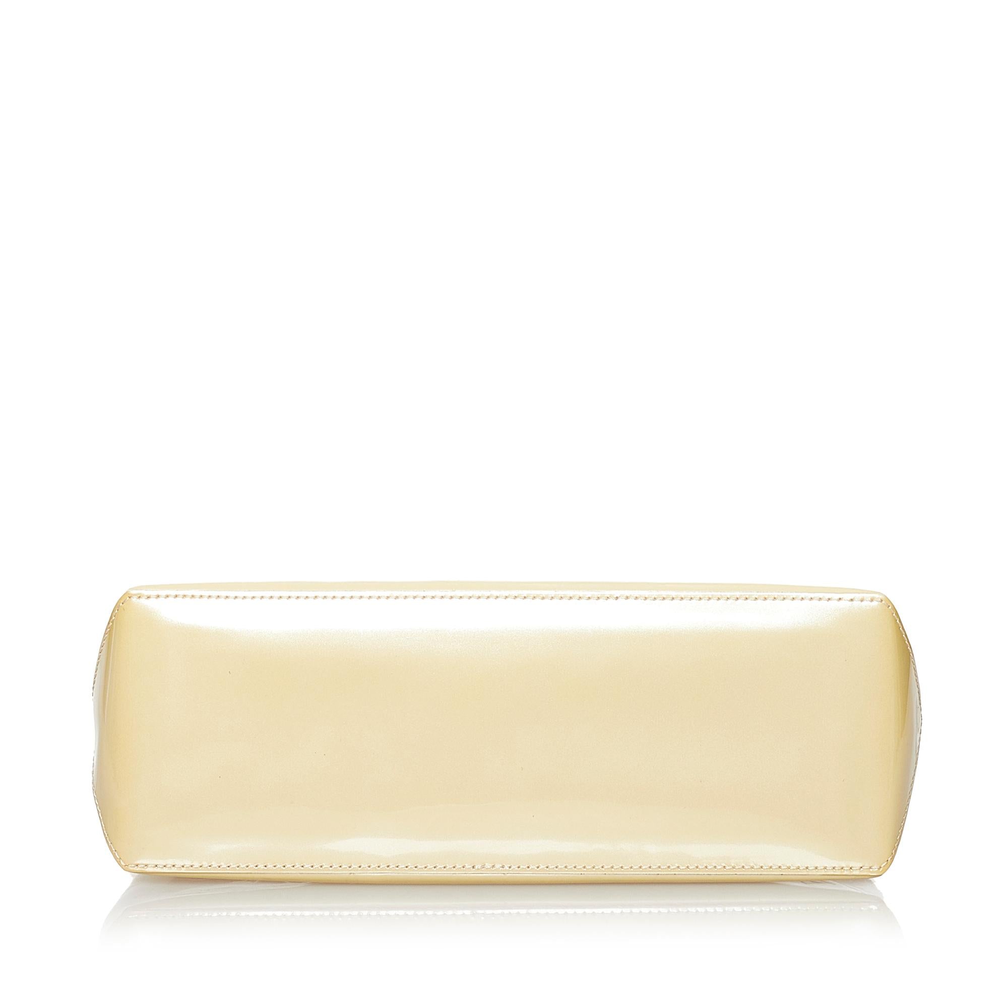 Louis Vuitton Vernis Wilshire PM (SHG-29957)