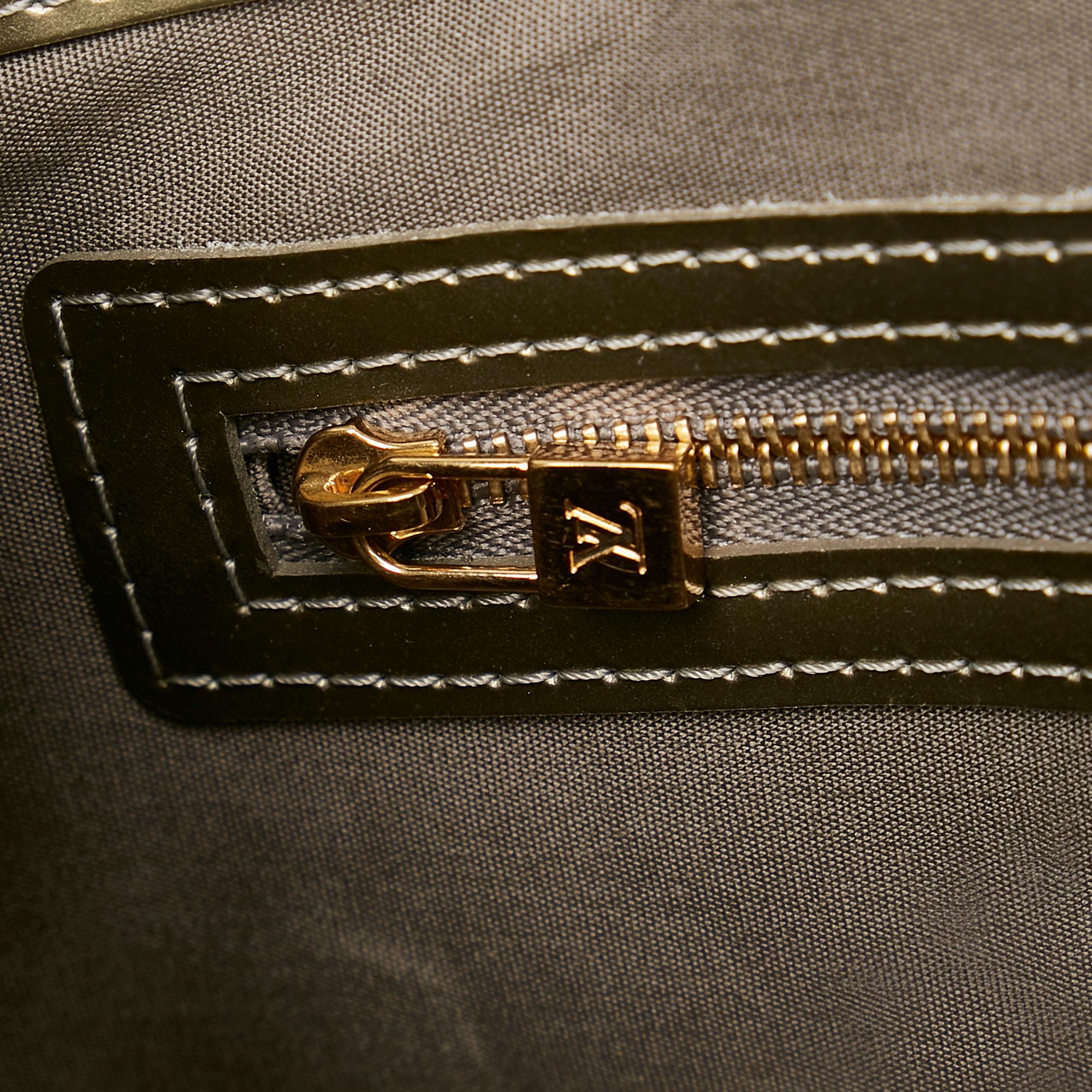 Louis Vuitton Vernis Wilshire PM (SHG-31444)