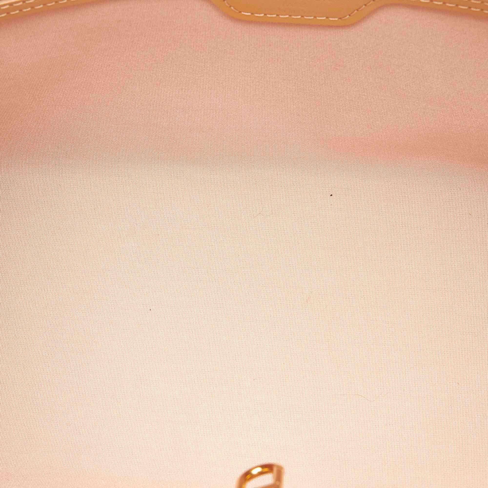 Louis Vuitton Vernis Wilshire PM (SHG-32142)