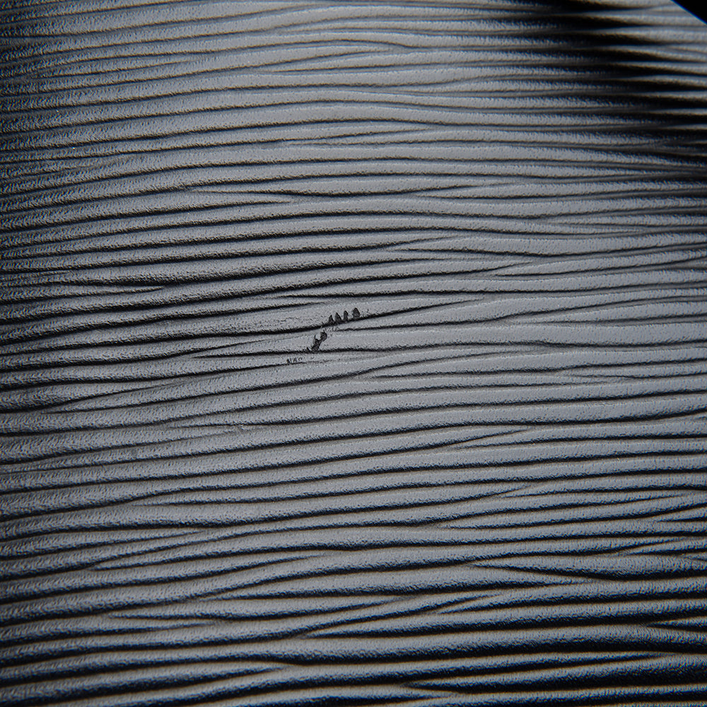 Louis Vuitton Vintage Epi Leather Alma PM Satchel (SHF-12106)